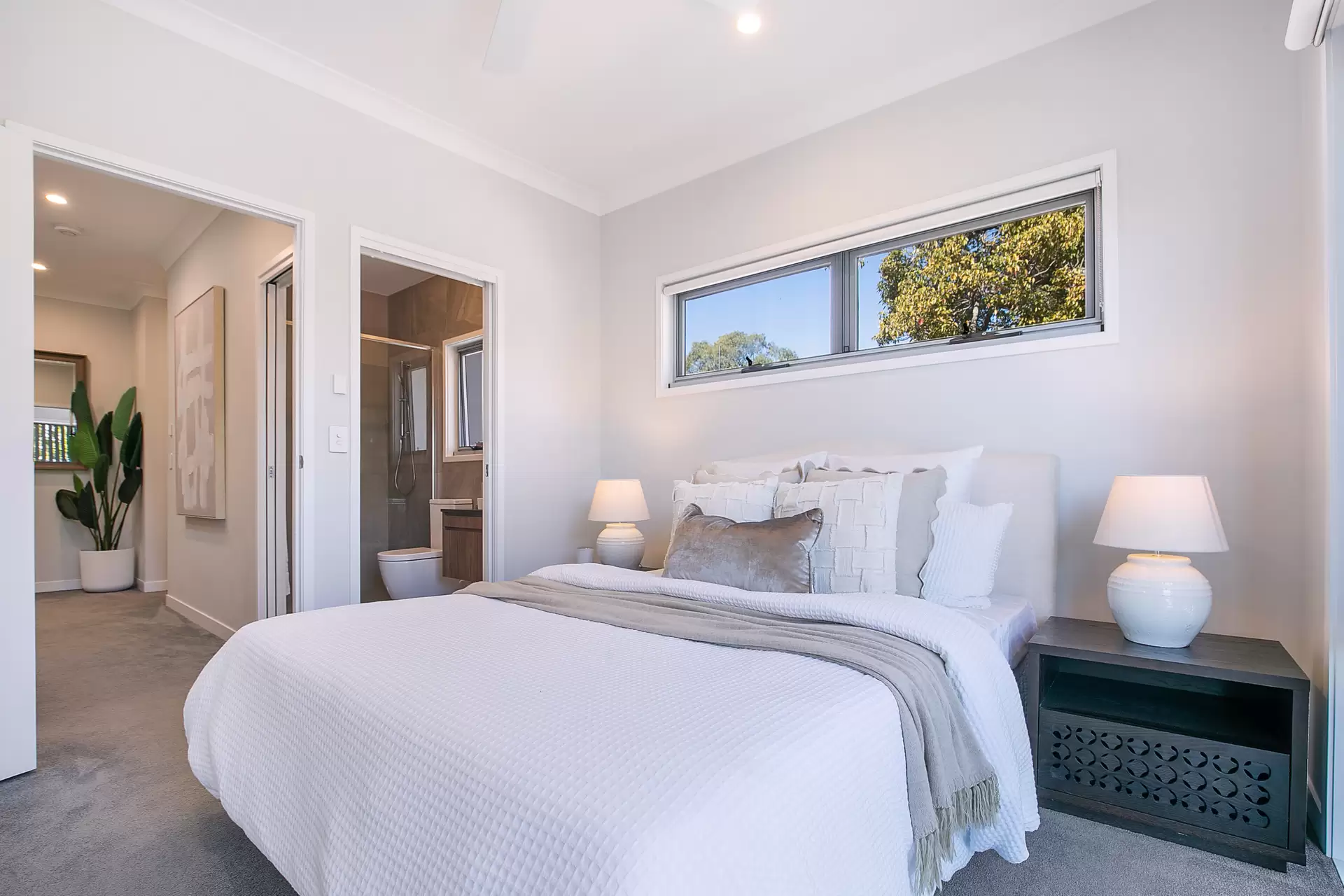 5/35 Jackson Street, Hamilton Sold by Aurora Property - image 1