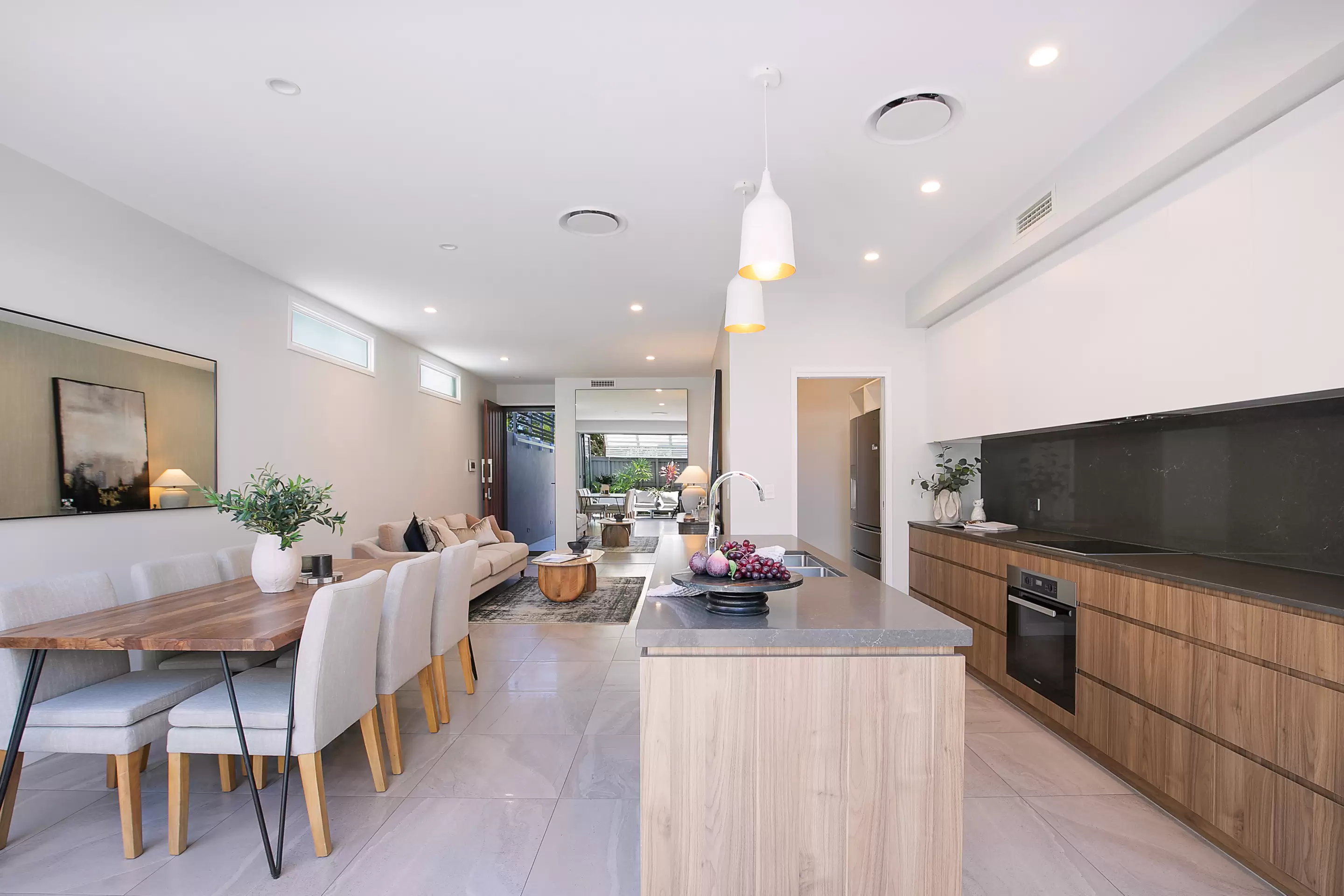 5/35 Jackson Street, Hamilton Sold by Aurora Property - image 2