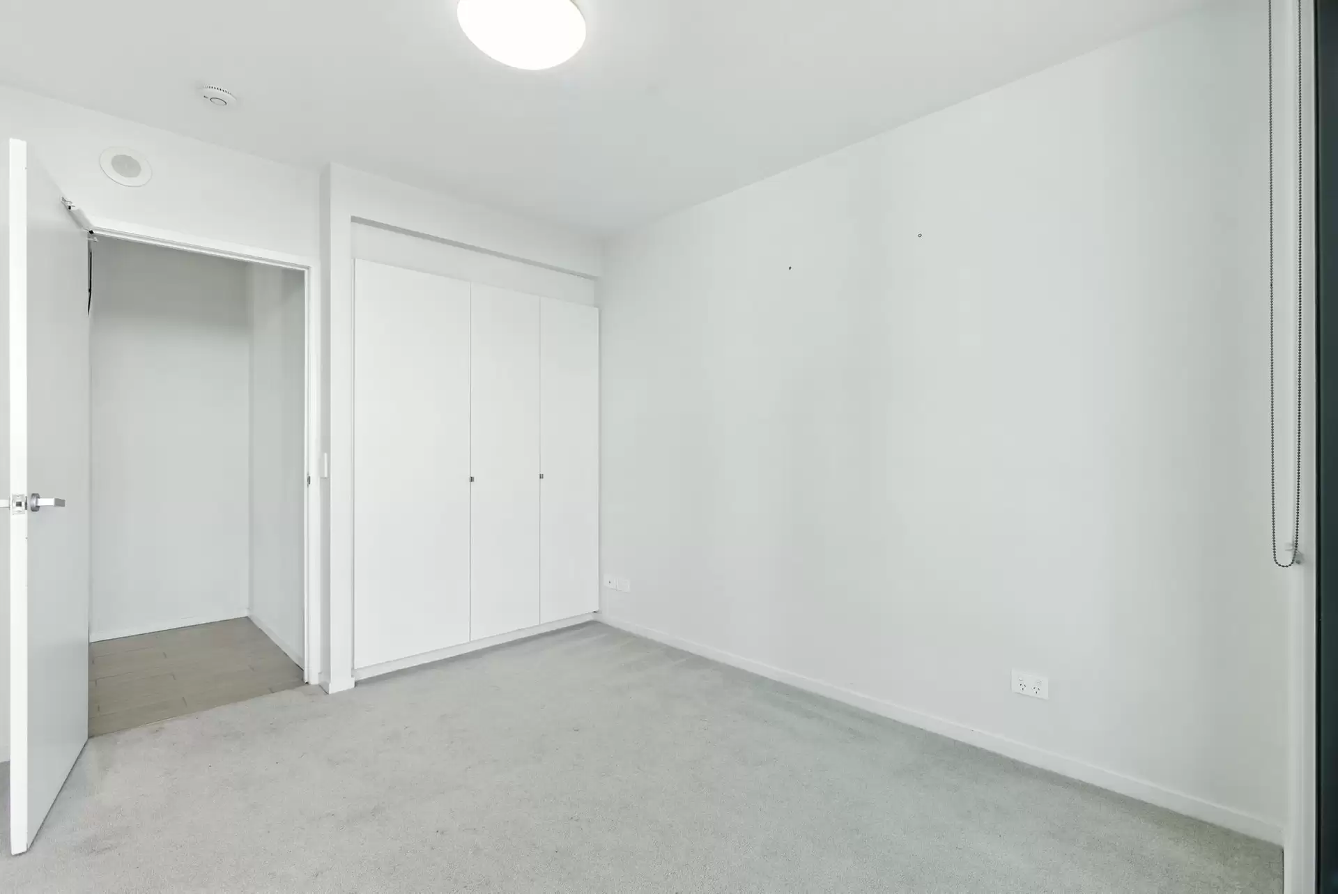 50402/37B Harbour Road, Hamilton Leased by Aurora Property - image 1