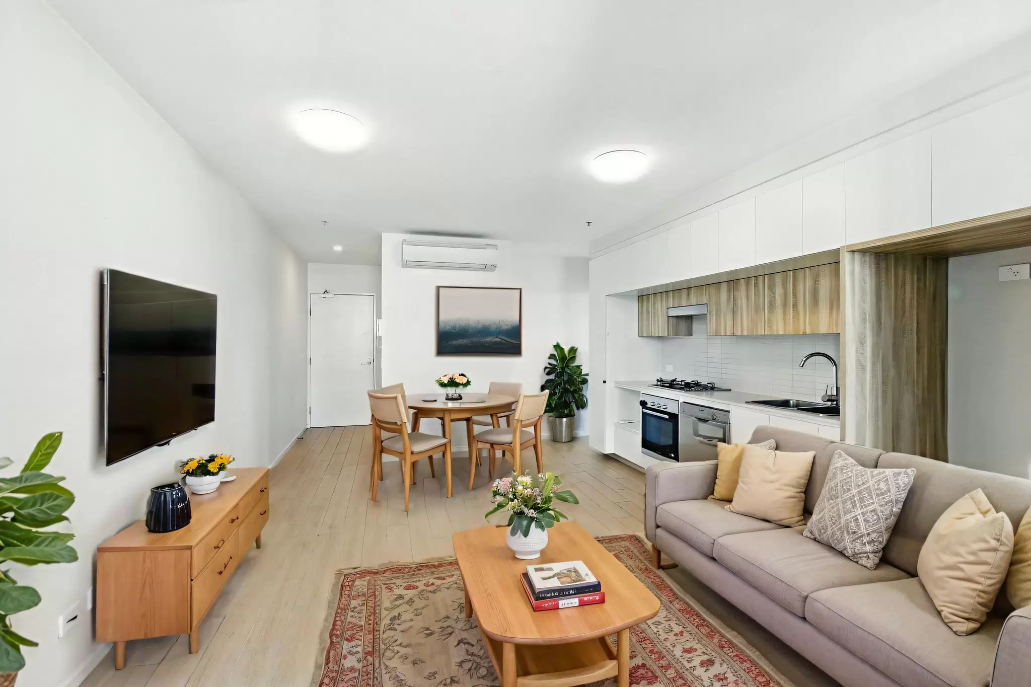 50402/37B Harbour Road, Hamilton Leased by Aurora Property - image 1