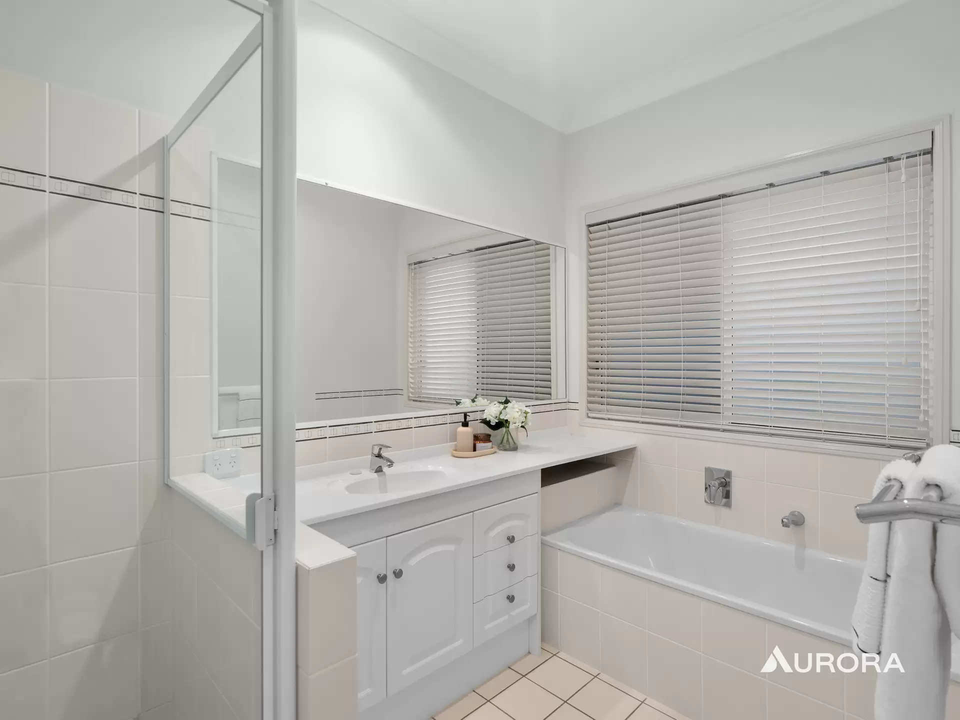 18 Warrington Street, Robertson Sold by Aurora Property - image 1