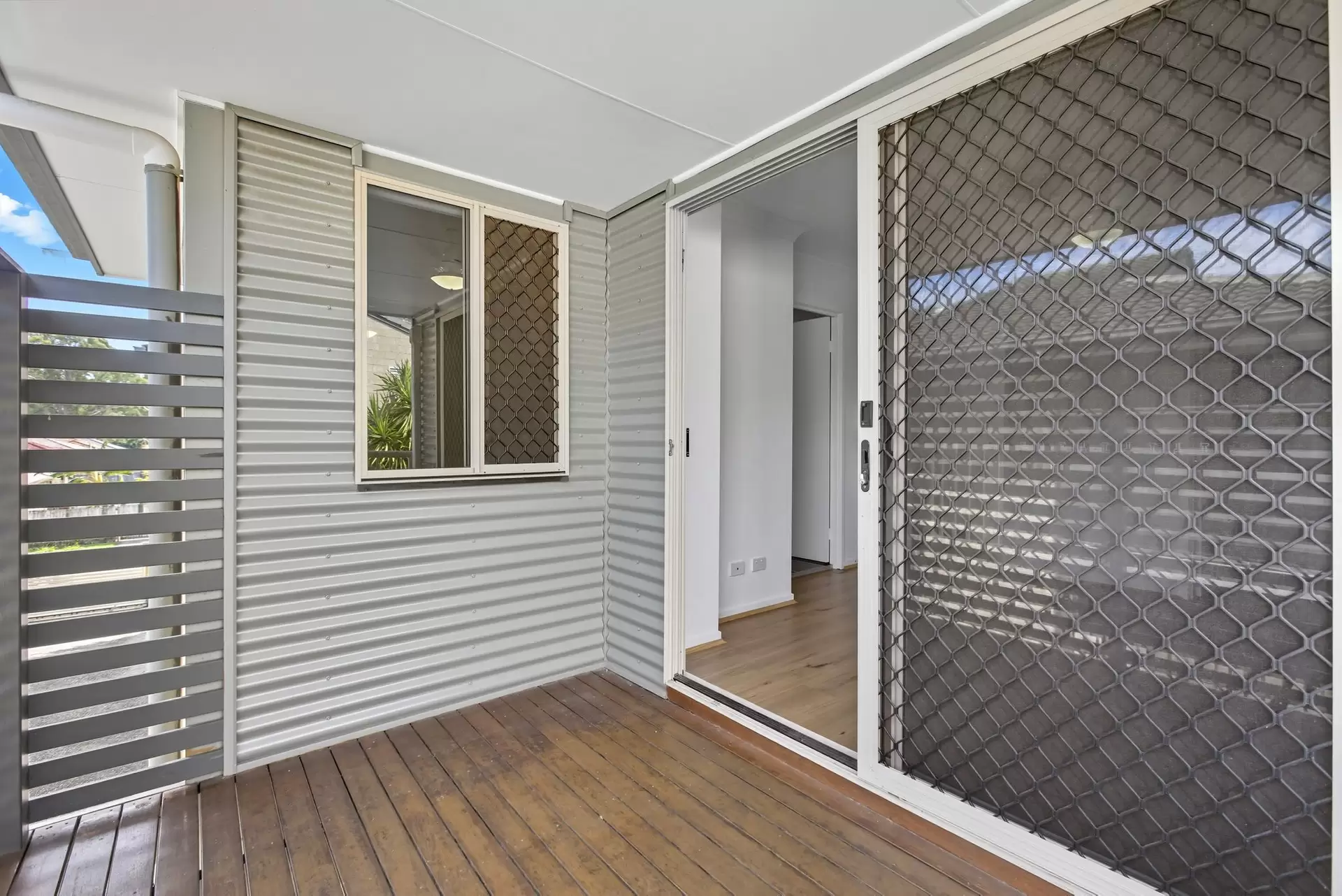40/48-54 Fleet Drive, Kippa-ring Leased by Aurora Property - image 1