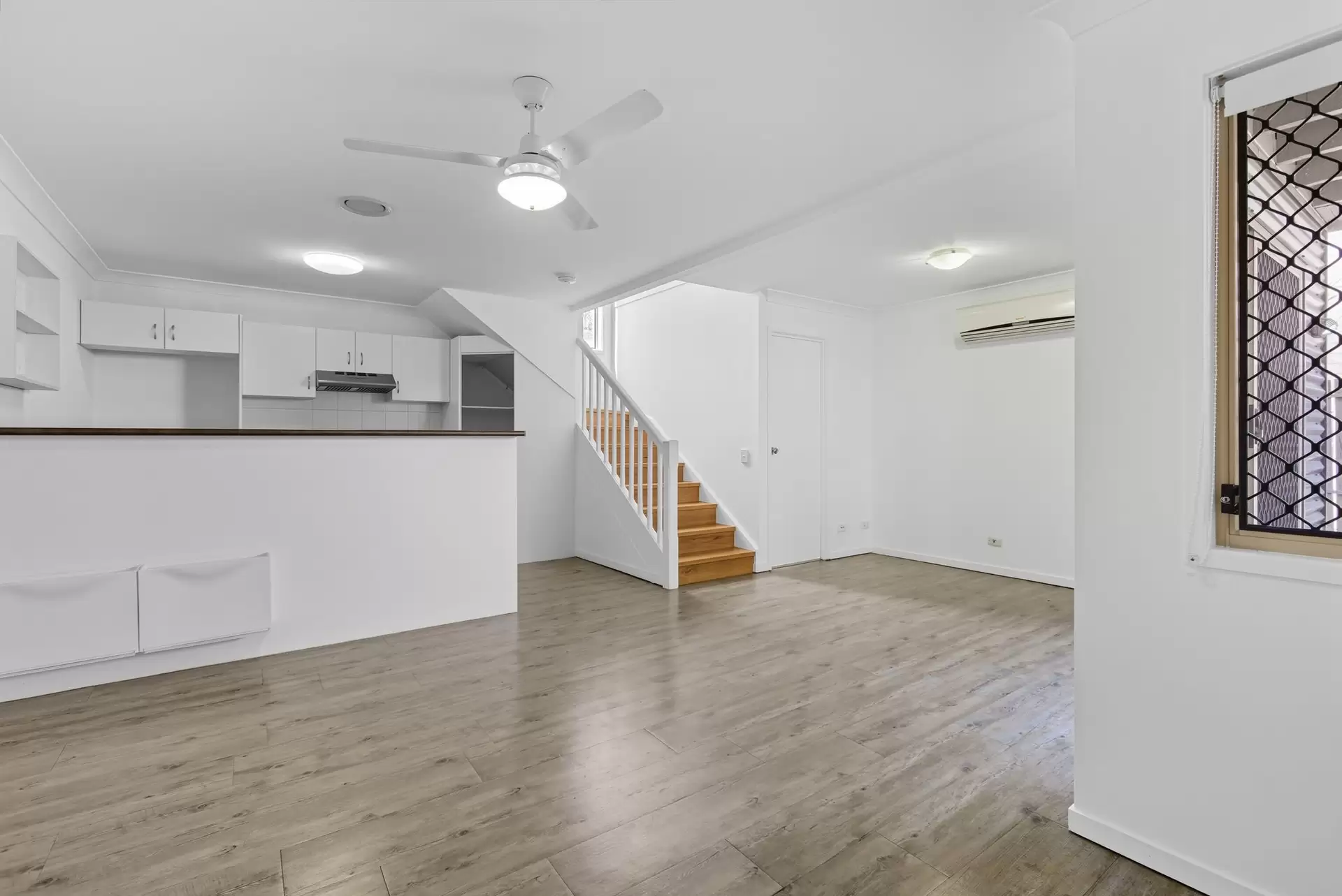 40/48-54 Fleet Drive, Kippa-ring Leased by Aurora Property - image 1
