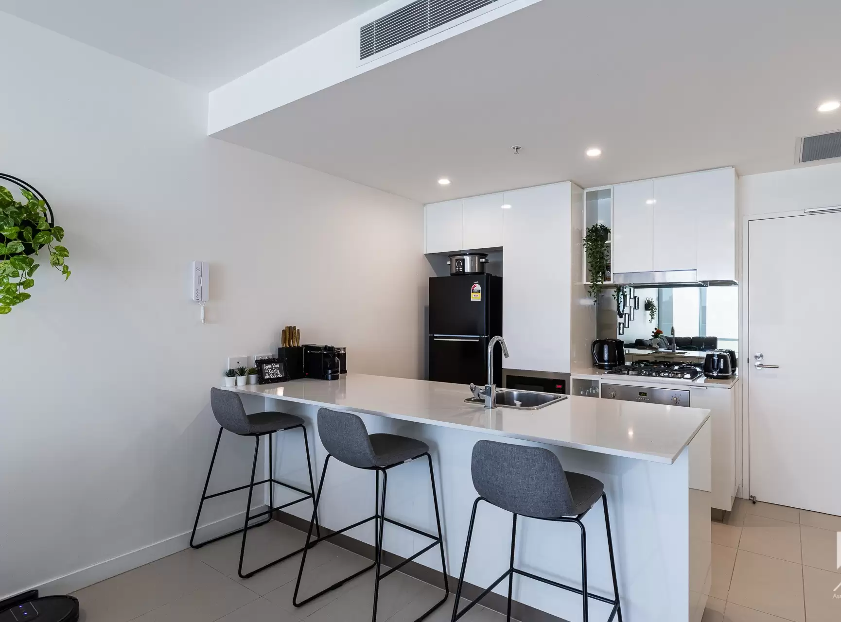 20905/37 Kyabra St, Newstead Sold by Aurora Property - image 4
