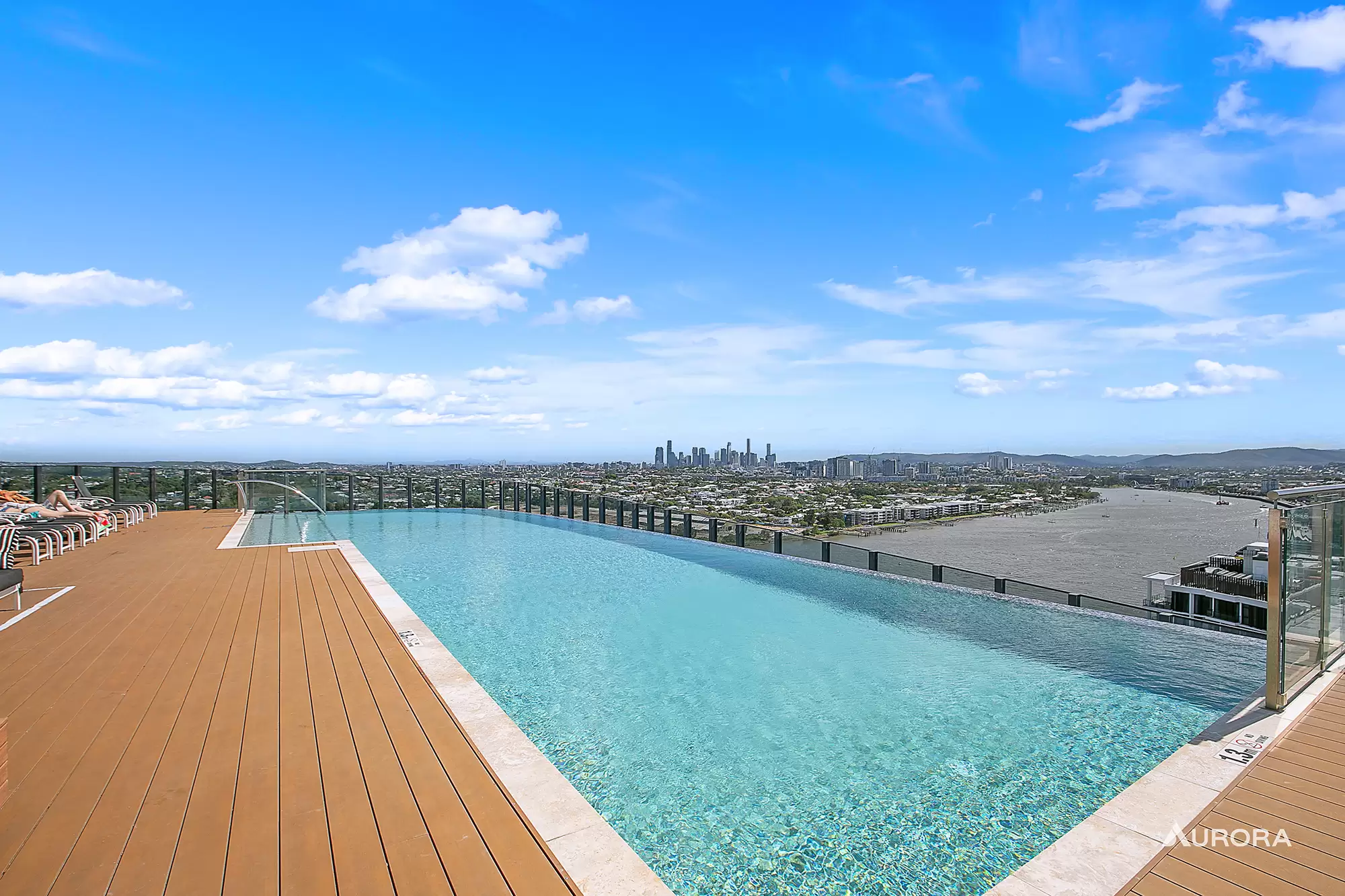 21203/7 Wharf Street, Hamilton Sold by Aurora Property - image 8