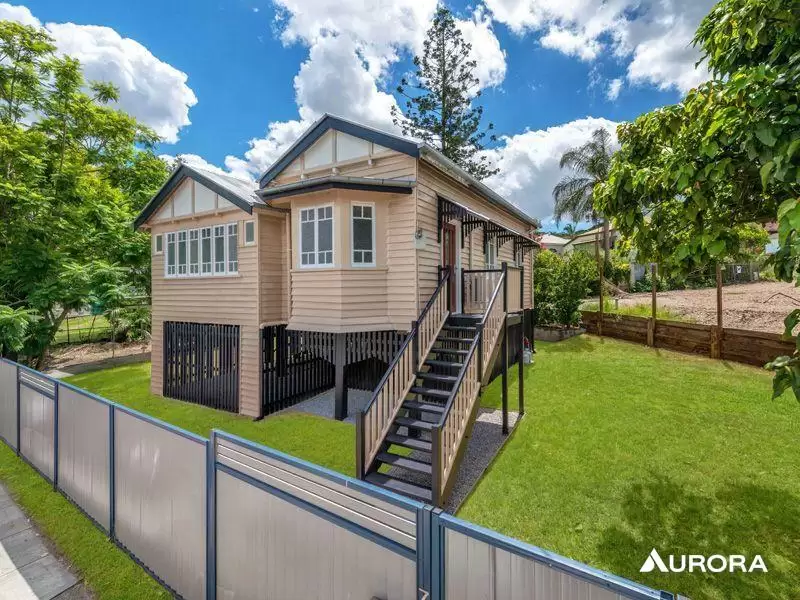 7 Mina Parade, Newmarket Leased by Aurora Property - image 1