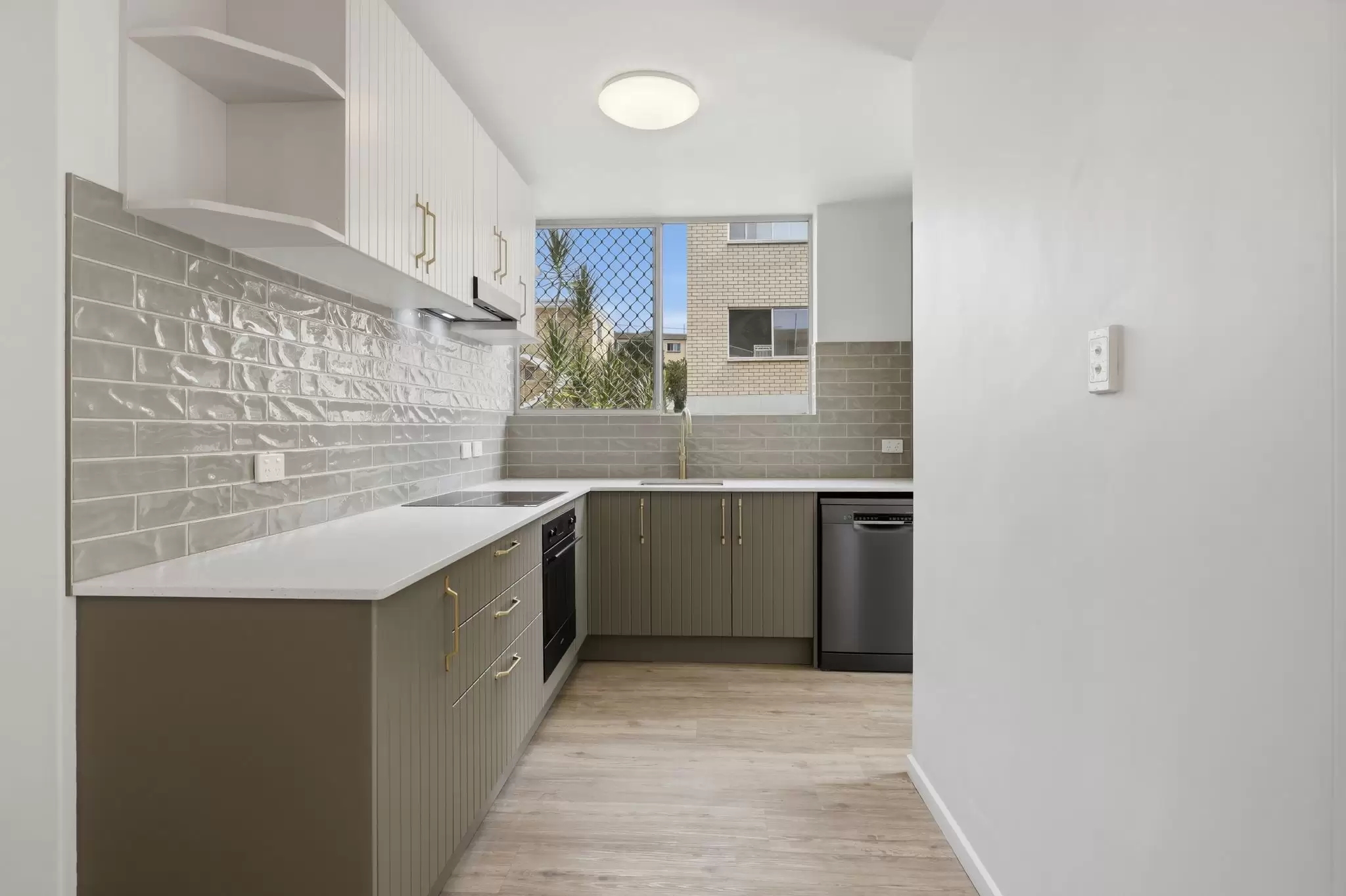 3/41 Reeve Street, Clayfield Leased by Aurora Property - image 3