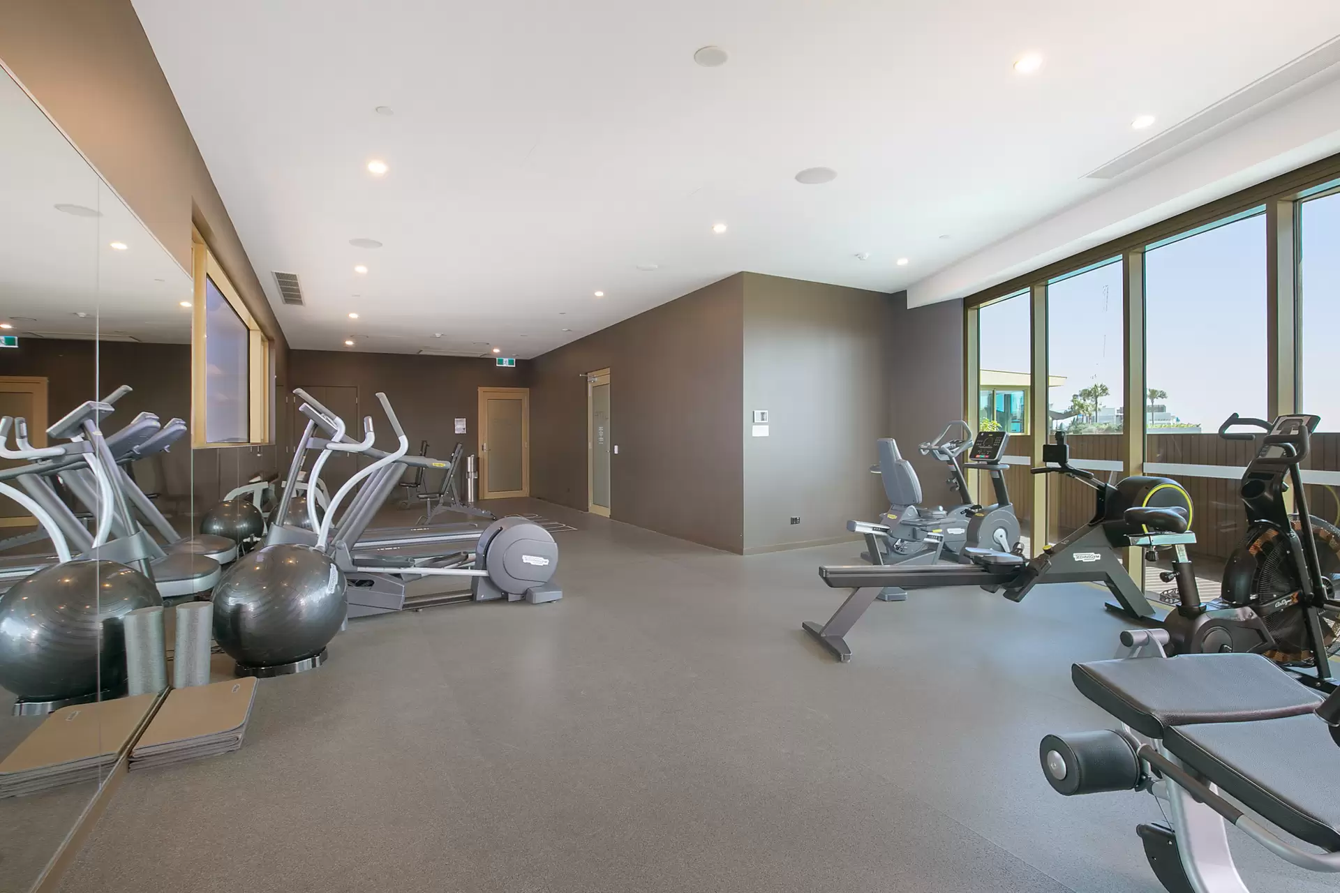 1003/25 Shafston Avenue, Kangaroo Point For Sale by Aurora Property - image 1