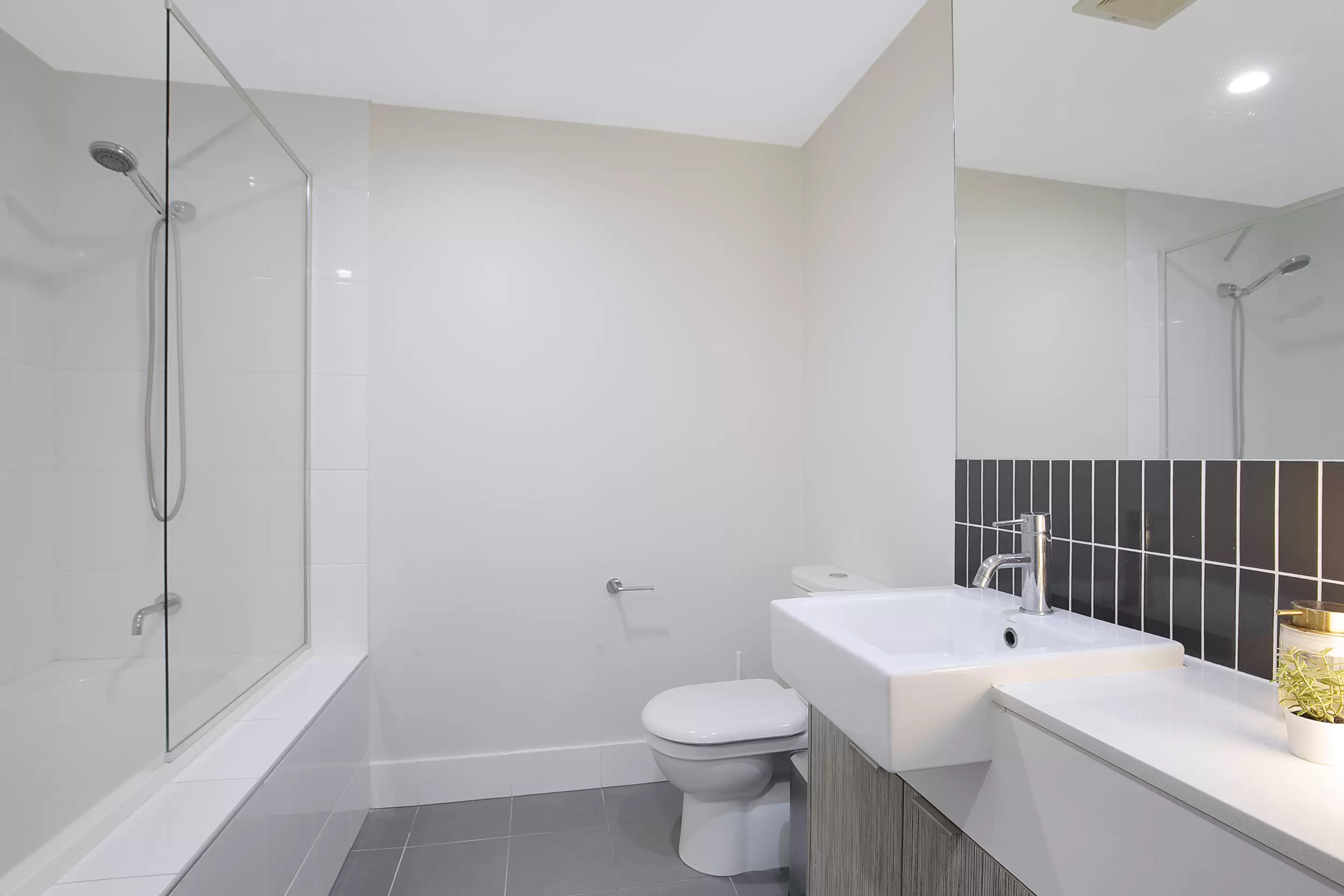 1/62 Waldheim Street, Annerley Sold by Aurora Property - image 9