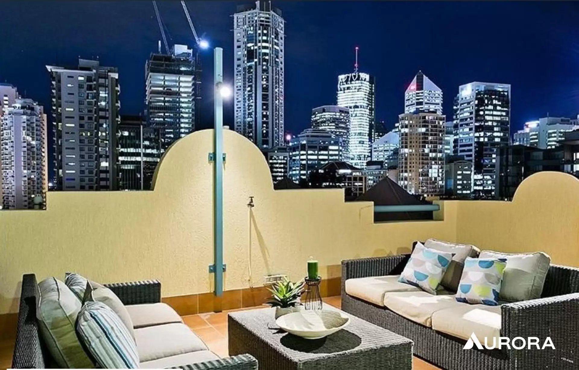 5/247 Boundary Street, Spring Hill Leased by Aurora Property - image 1