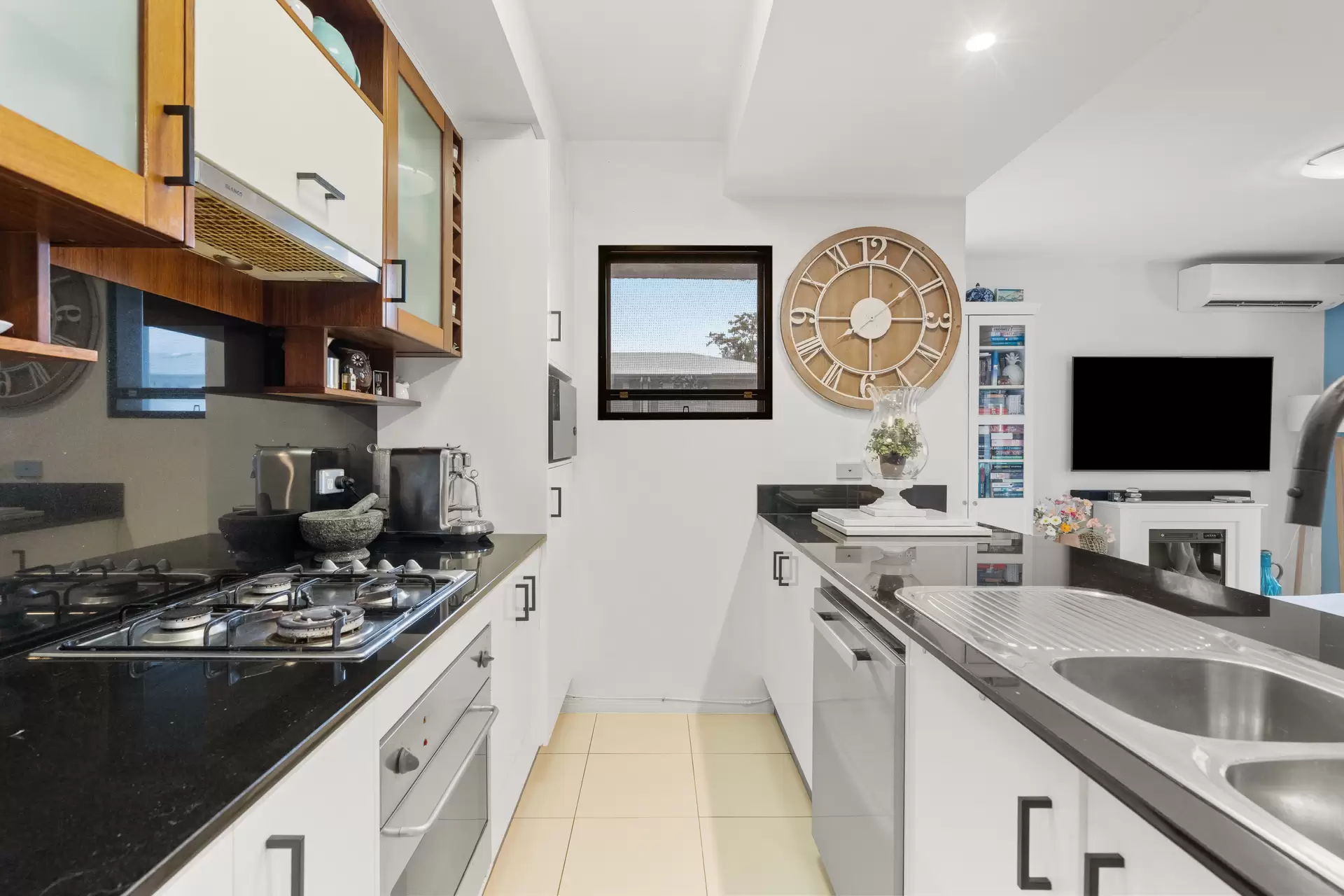 4/233 Gympie Road, Kedron For Sale by Aurora Property - image 1