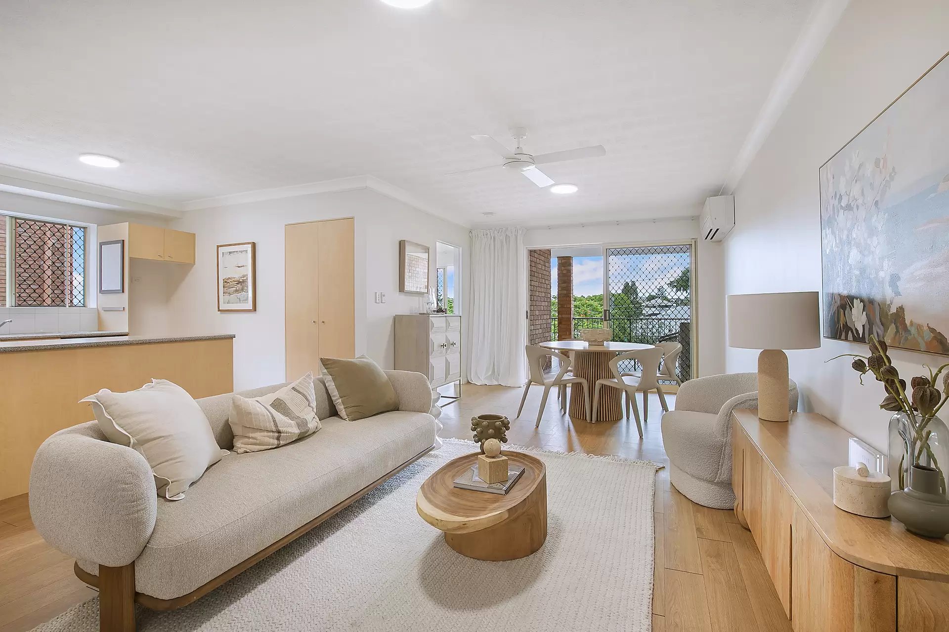 2/69 Shakespeare Street, Coorparoo For Sale by Aurora Property - image 1