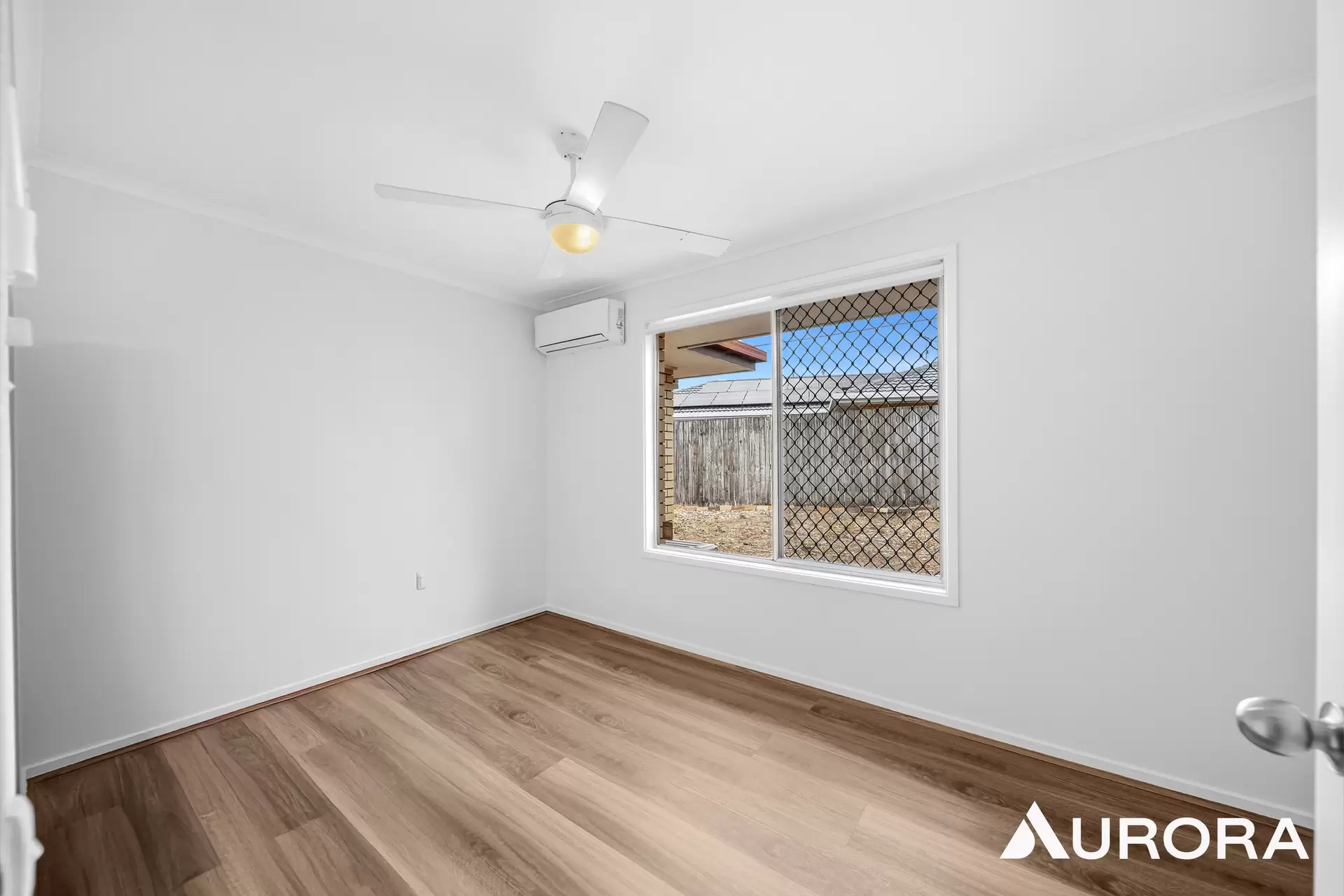 379 McCullough, Sunnybank For Lease by Aurora Property - image 1