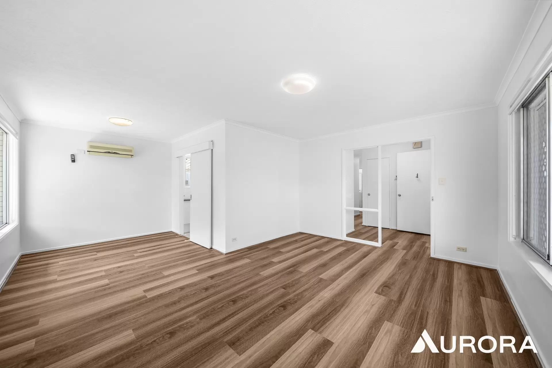 379 McCullough, Sunnybank For Lease by Aurora Property - image 1