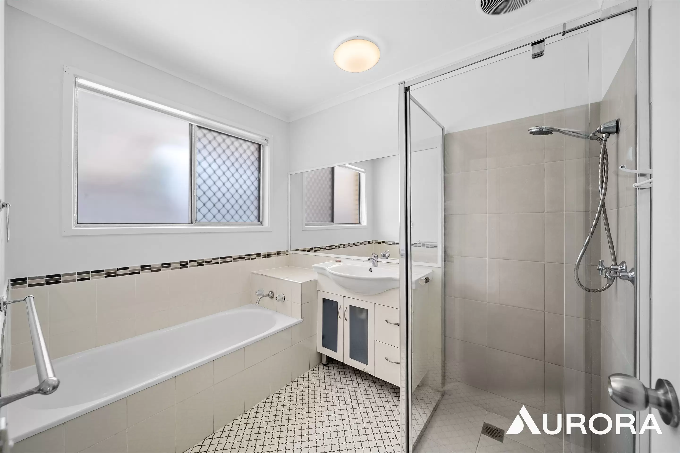 379 McCullough, Sunnybank For Lease by Aurora Property - image 9