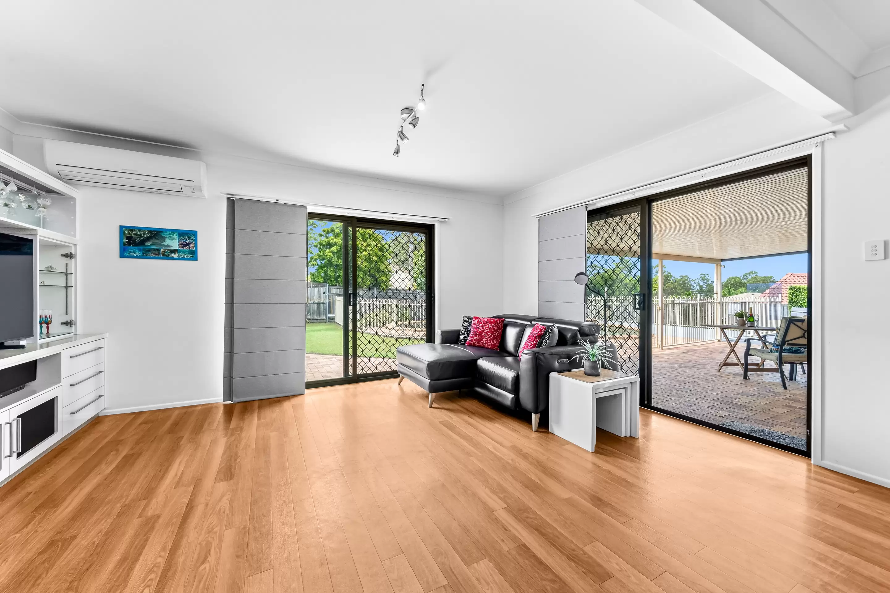 63 Ellendale Crescent, Daisy Hill Sold by Aurora Property - image 16