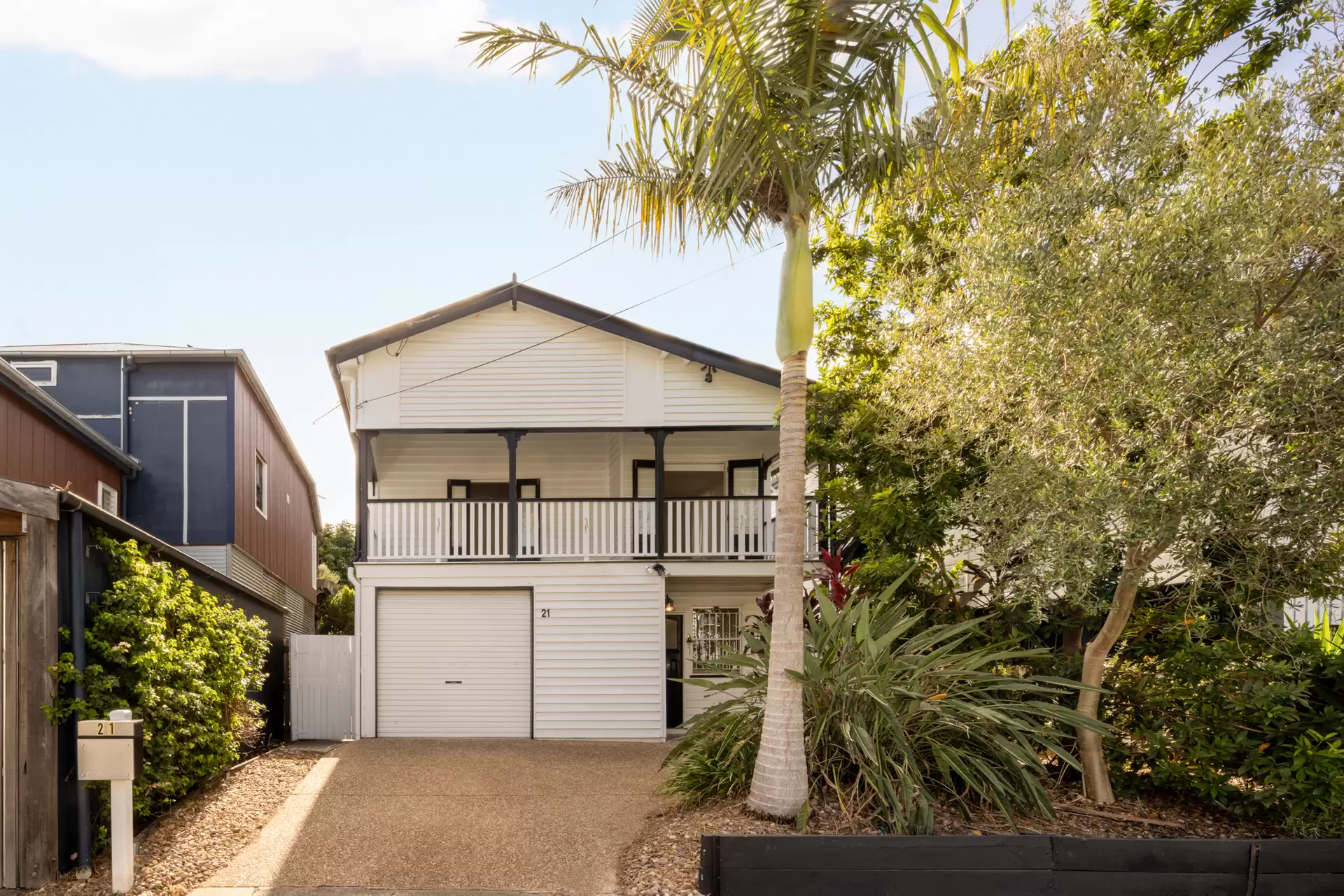 21 Flower Street, Woolloongabba Sold by Aurora Property - image 1