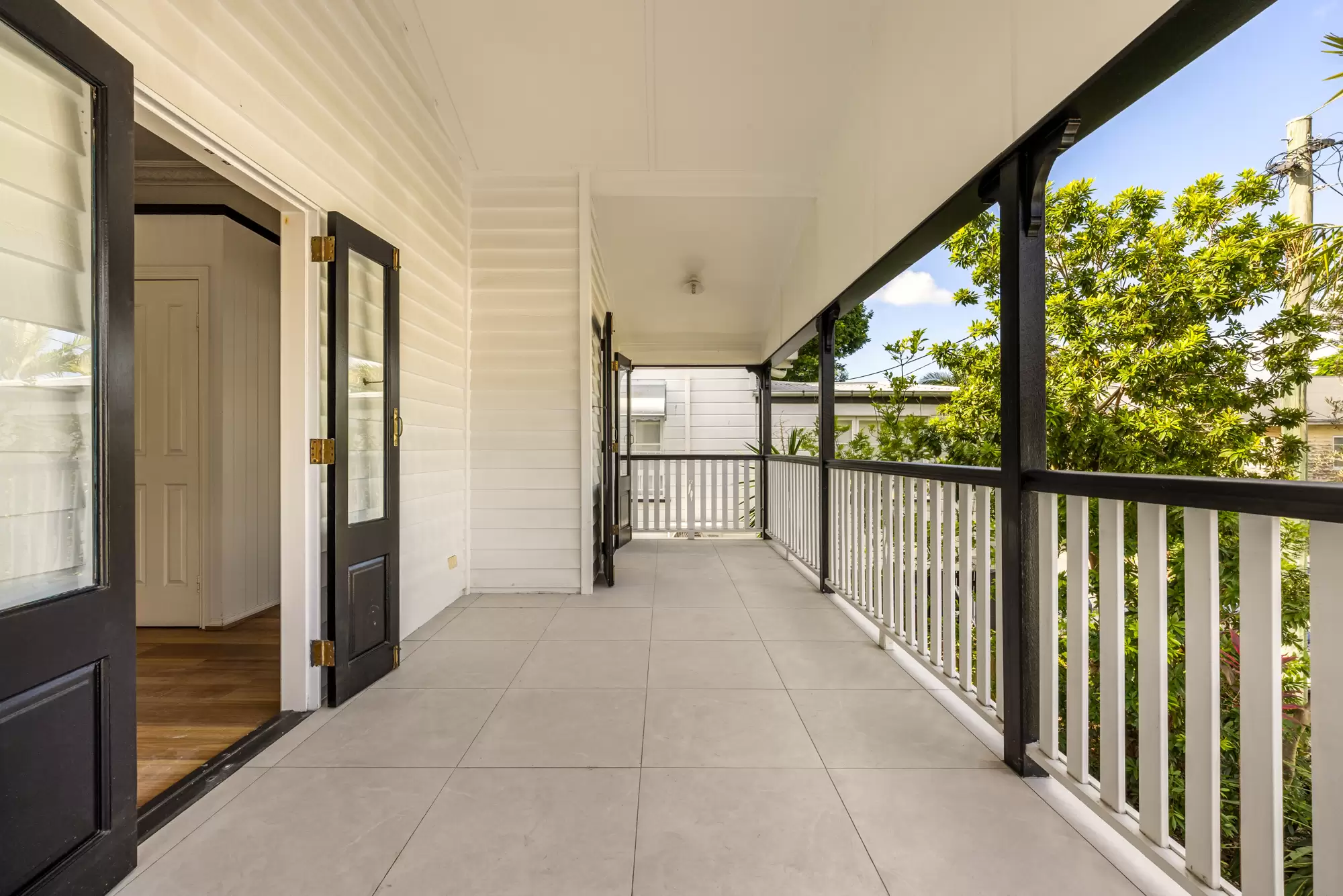 21 Flower Street, Woolloongabba Sold by Aurora Property - image 16