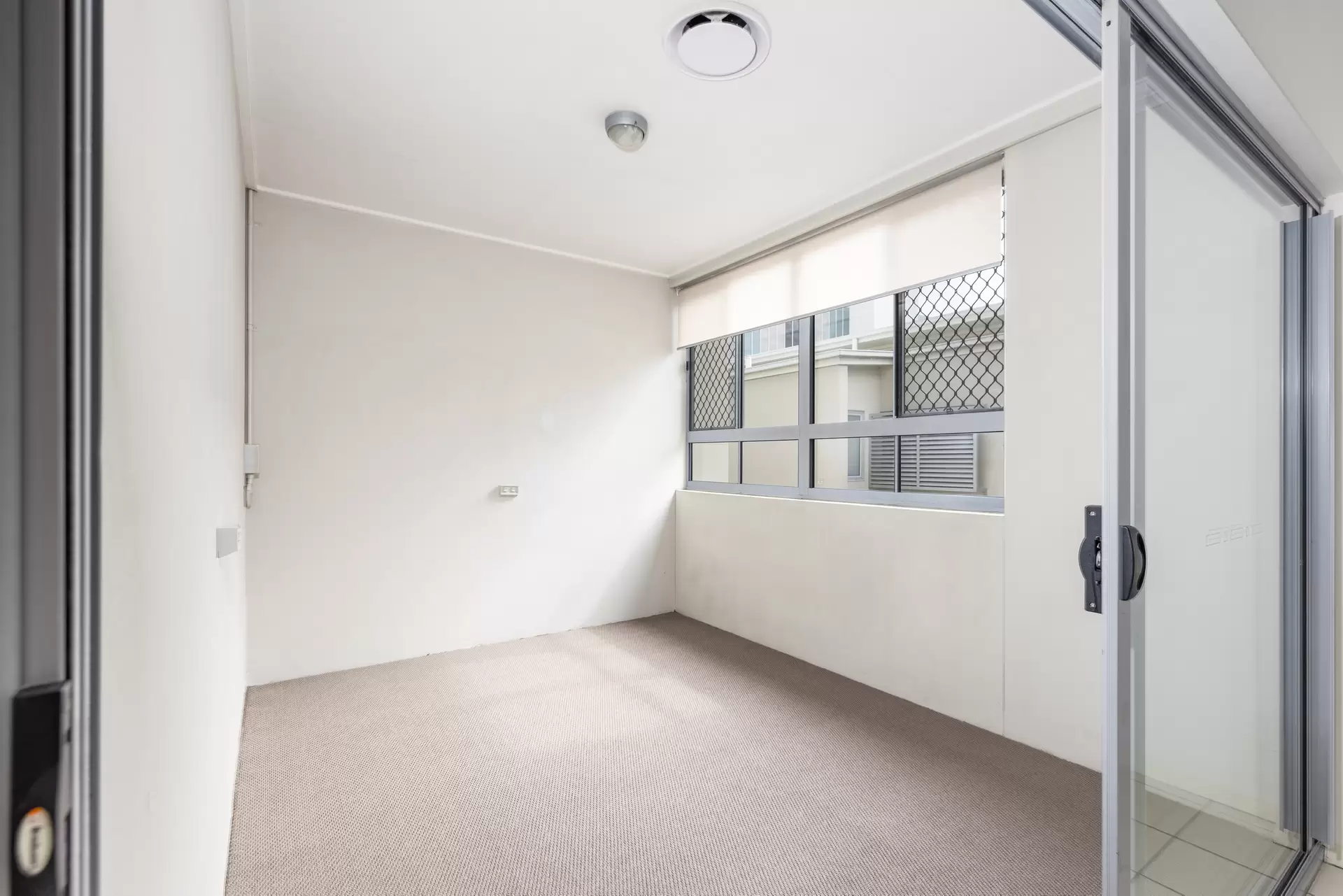 42/28 Belgrave Road, Indooroopilly Leased by Aurora Property - image 1