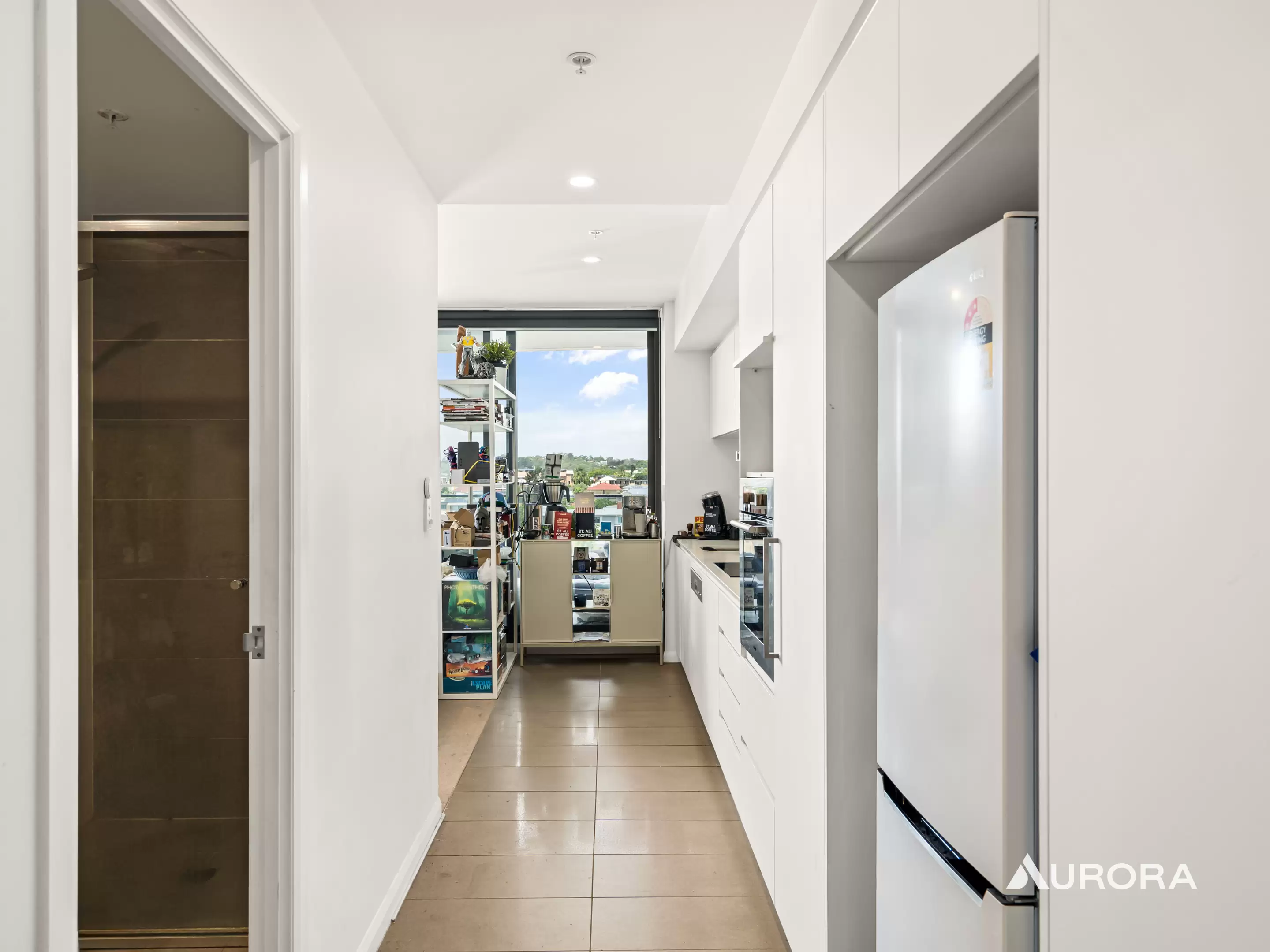 21006/300 Old Cleveland Road, Coorparoo For Sale by Aurora Property - image 3