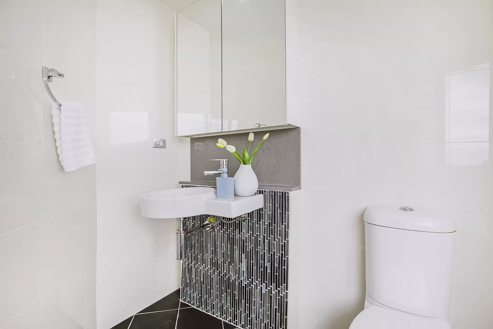 4204/501 Adelaide Street, Brisbane City For Sale by Aurora Property - image 1