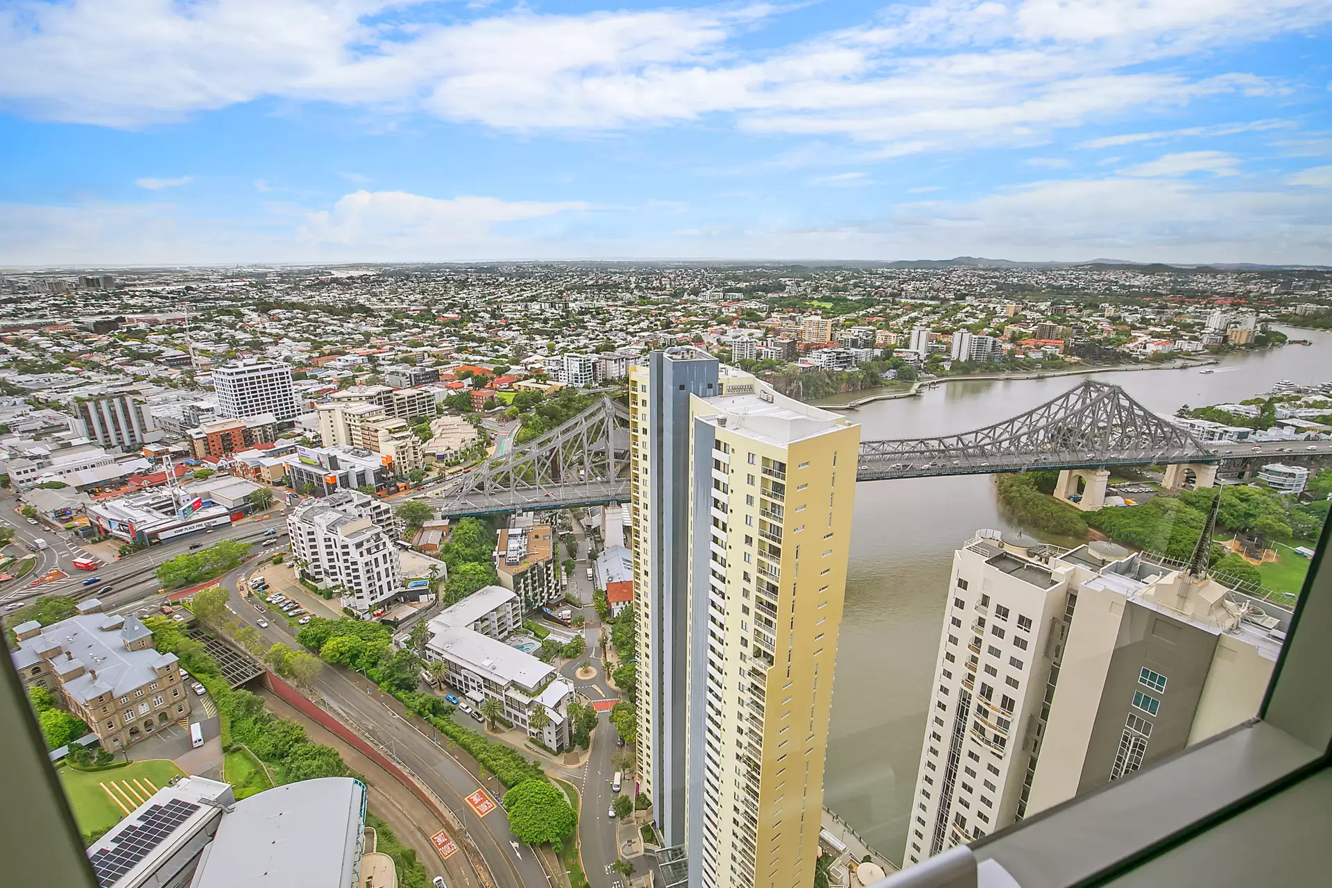 4204/501 Adelaide Street, Brisbane City For Sale by Aurora Property - image 1
