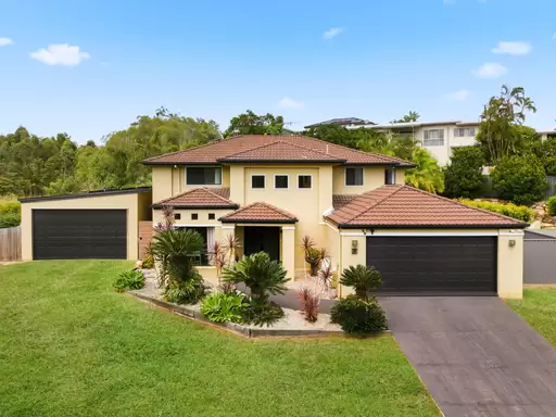 63 Kenilworth Place, Carindale For Sale by Aurora Property