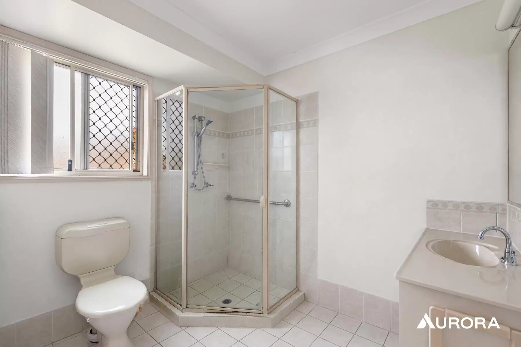 16 Cresthill Street, Birkdale For Lease by Aurora Property - image 8
