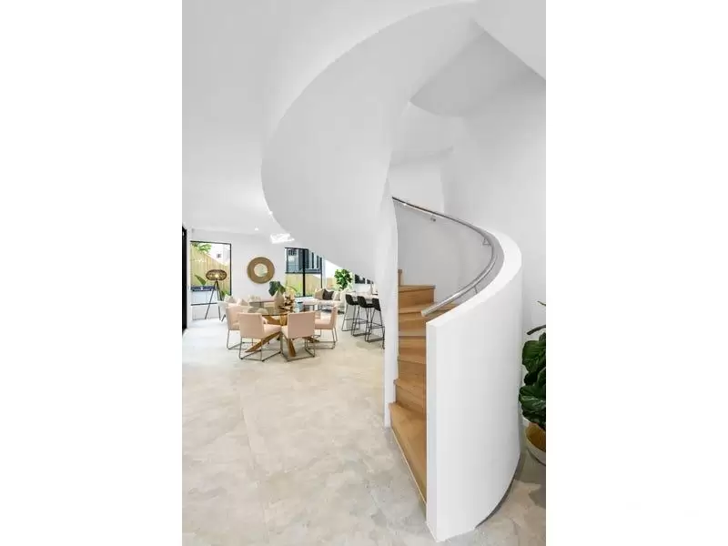 16 Sector Street, Coorparoo For Lease by Aurora Property - image 7