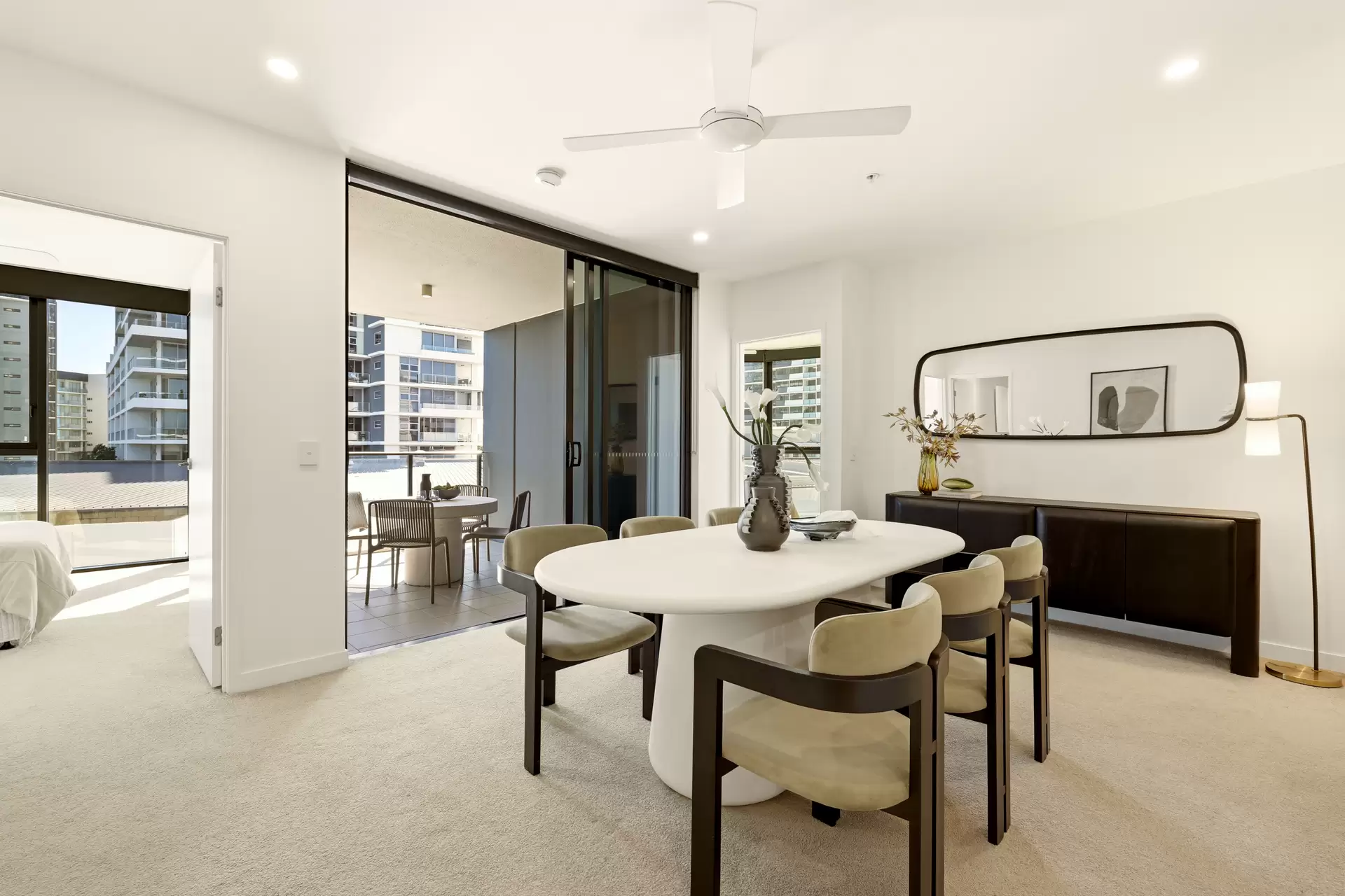 10405/7 Wharf Street, Hamilton For Sale by Aurora Property - image 1