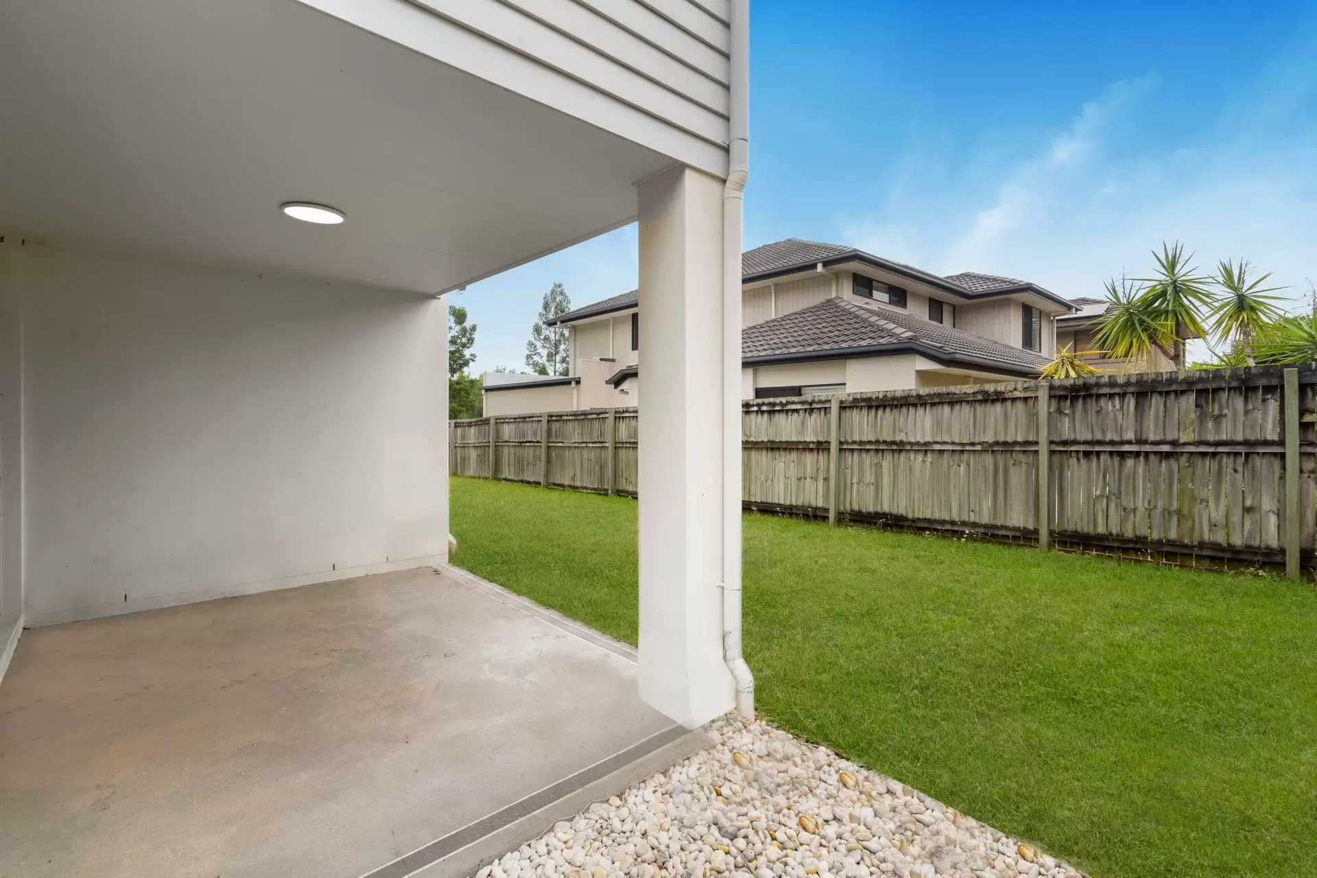 17 Ellendale Circuit, Eight Mile Plains For Sale by Aurora Property - image 1