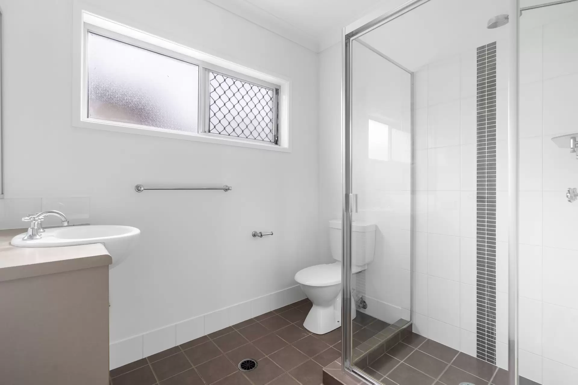 17 Ellendale Circuit, Eight Mile Plains For Sale by Aurora Property - image 1