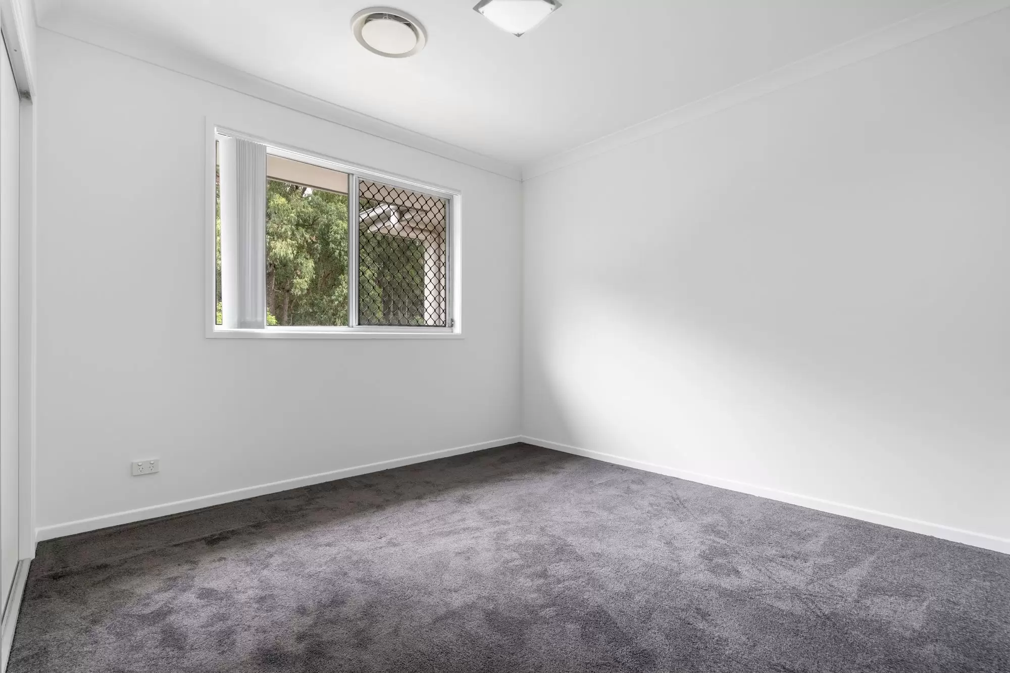 17 Ellendale Circuit, Eight Mile Plains For Sale by Aurora Property - image 17