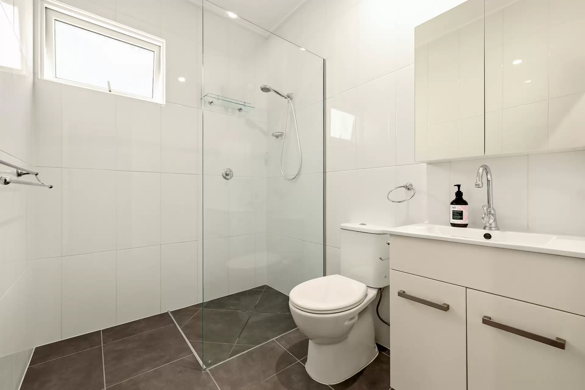 59 Salisbury Street, Woolloongabba For Sale by Aurora Property - image 1