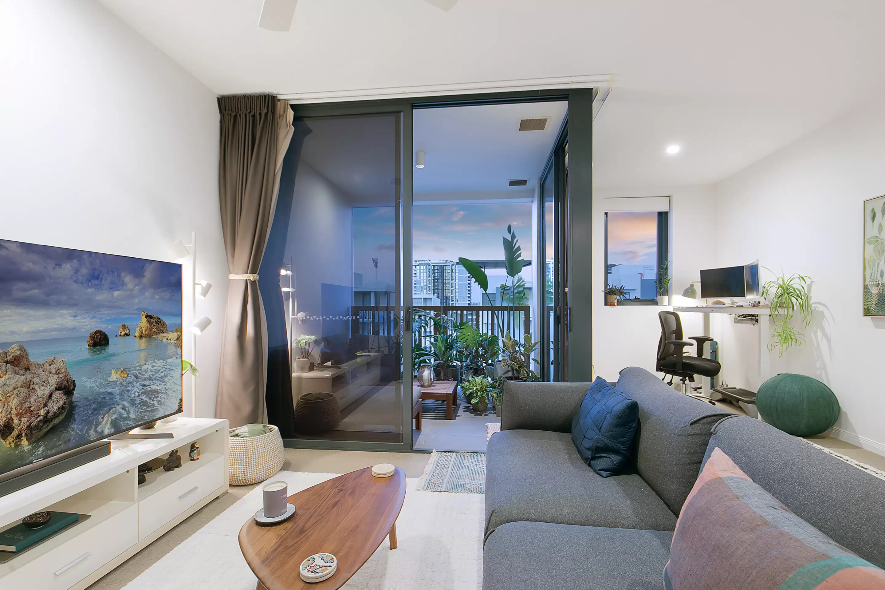 2605/3 Gibbon Street, Woolloongabba For Sale by Aurora Property - image 1