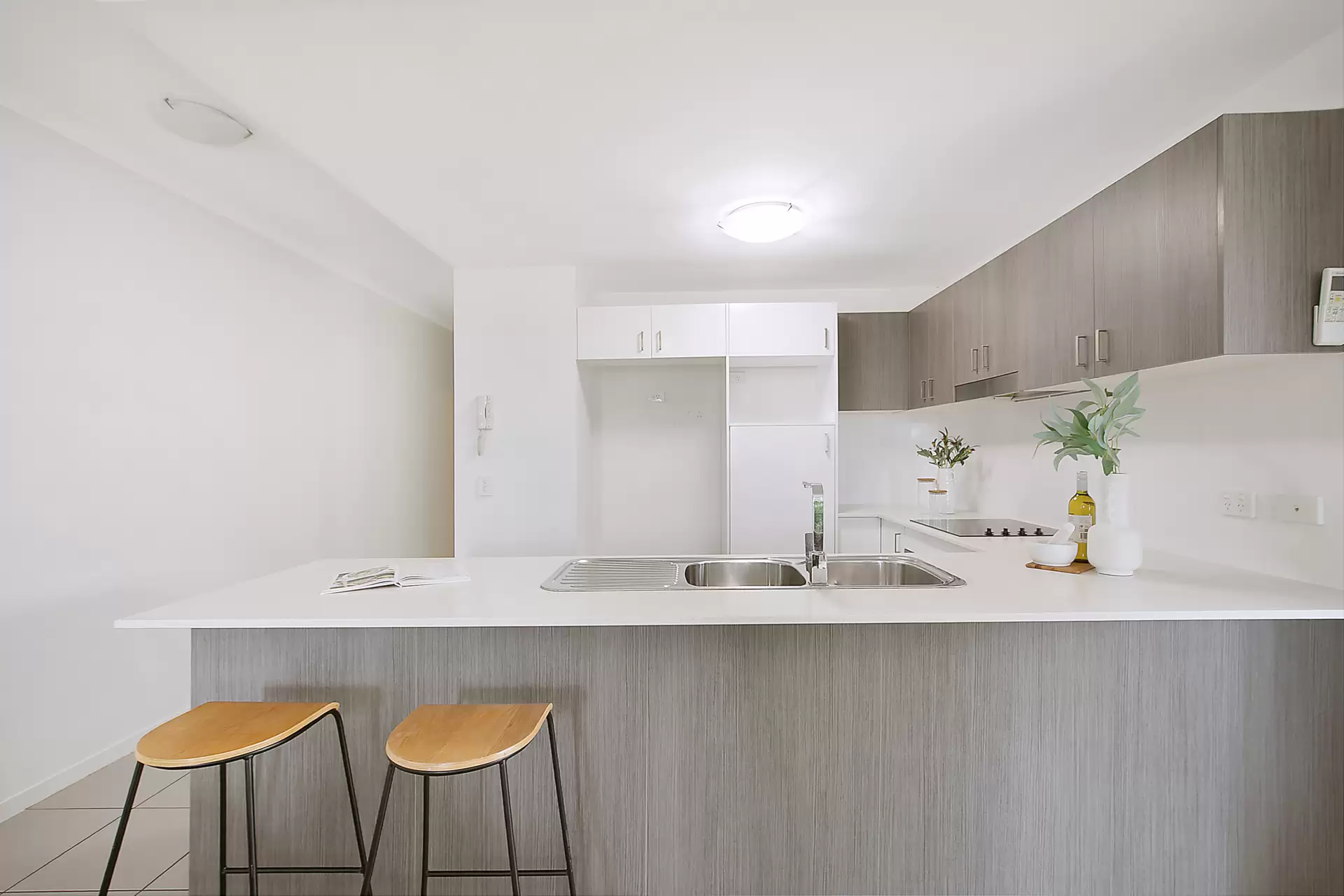 1/19 Halcomb Street, Zillmere Sold by Aurora Property - image 1
