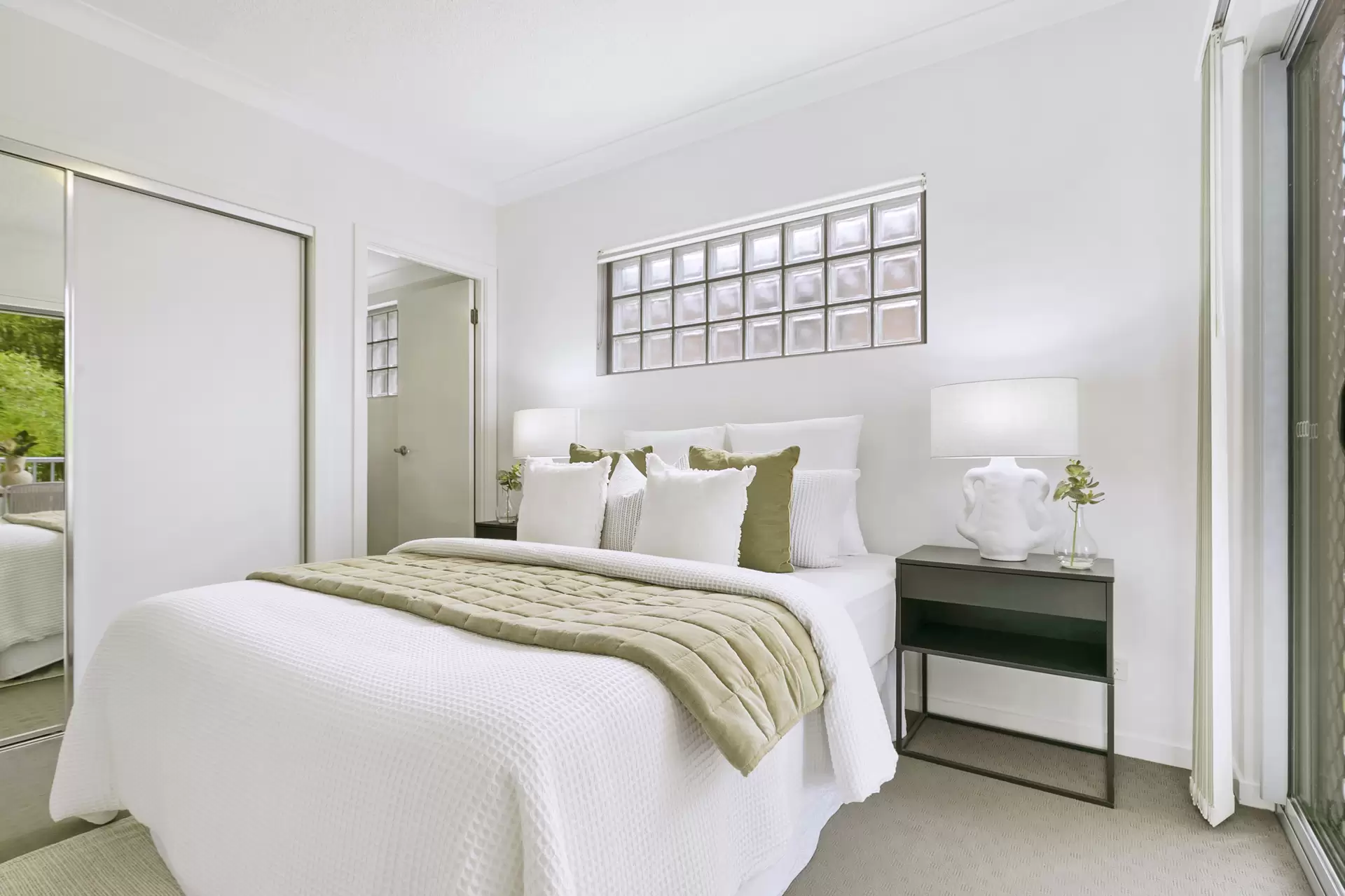1/19 Halcomb Street, Zillmere Sold by Aurora Property - image 1