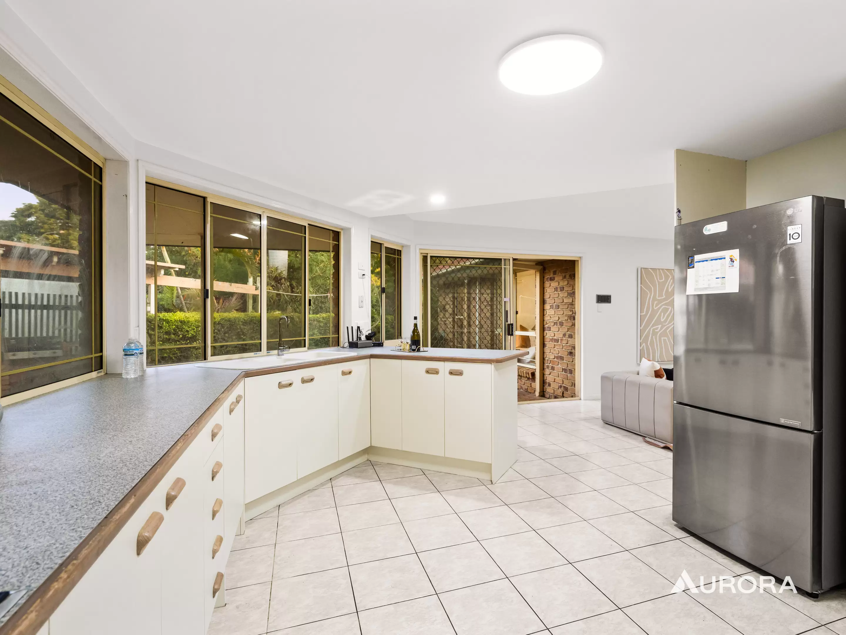 2 Jacaranda Place, Eight Mile Plains For Sale by Aurora Property - image 8