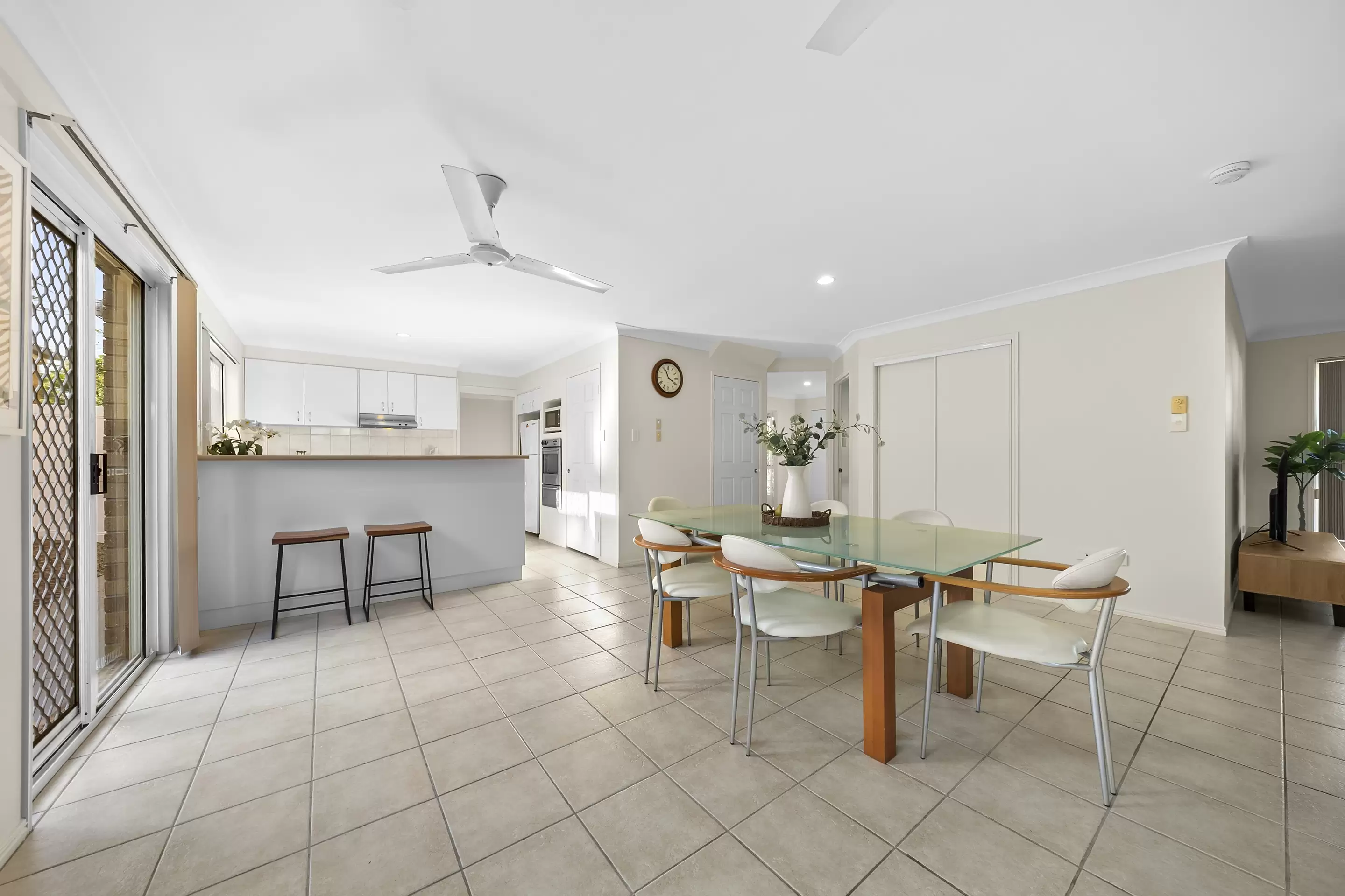 1 Nelson Place, Newmarket Auction by Aurora Property - image 10