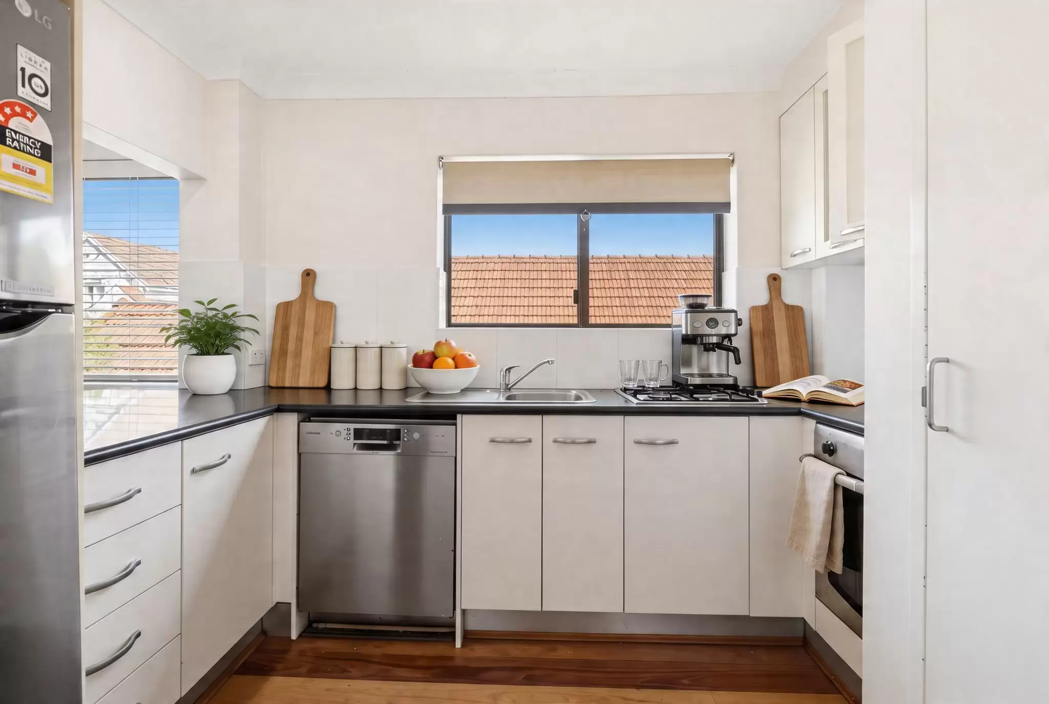 5/10 Butler Street, Ascot Leased by Aurora Property - image 2