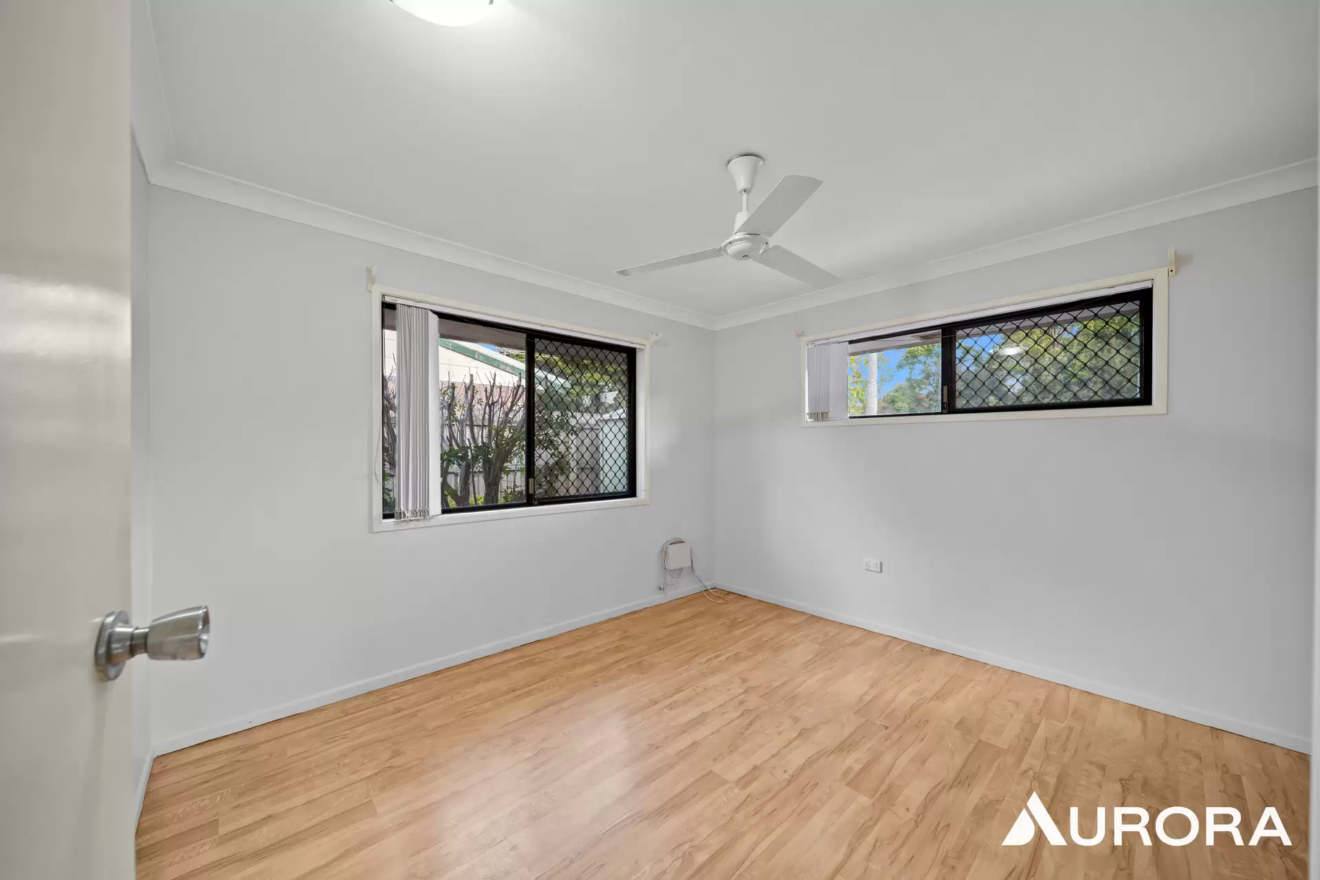 84 Ervatamia St, Runcorn Leased by Aurora Property - image 1