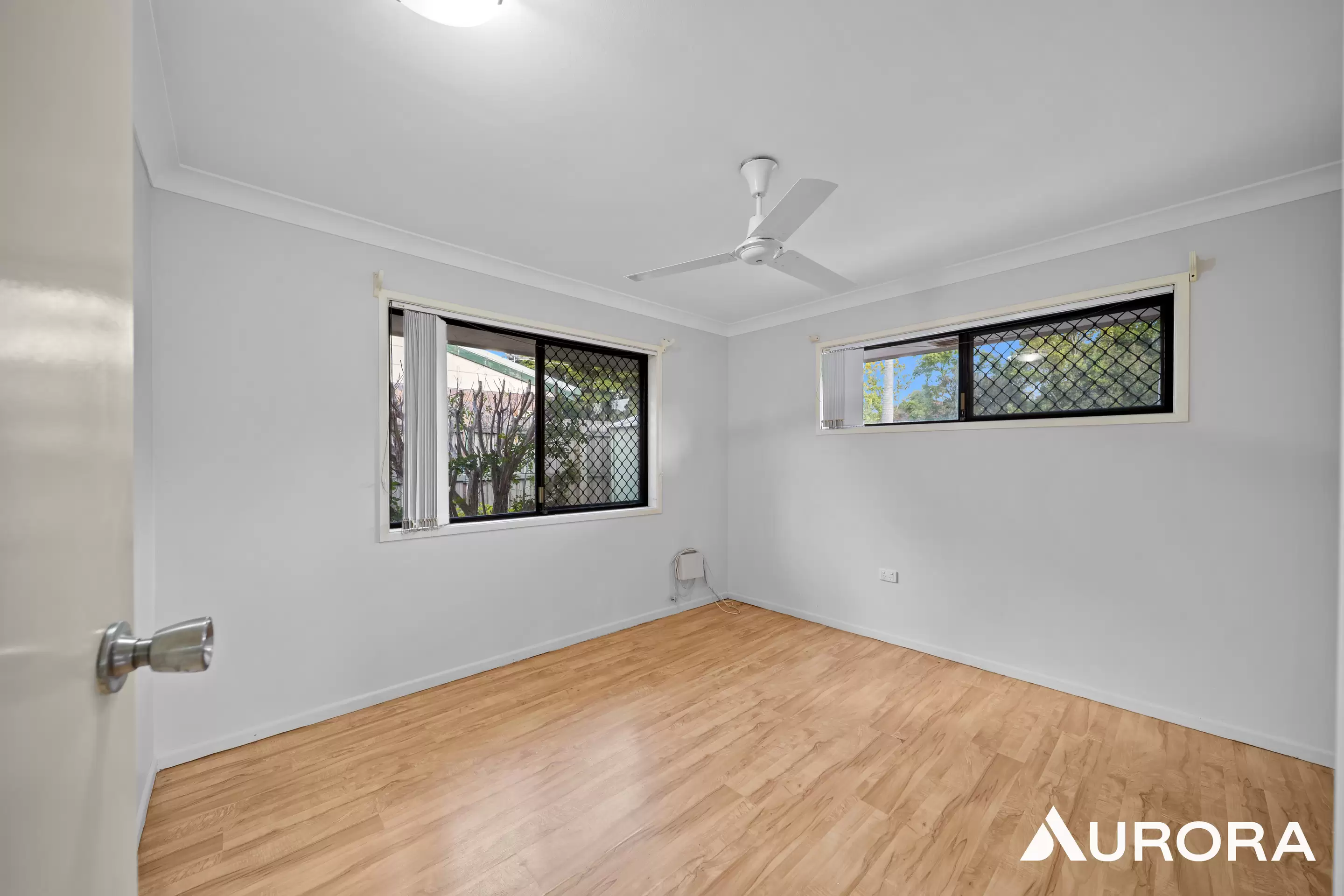 84 Ervatamia St, Runcorn Leased by Aurora Property - image 8