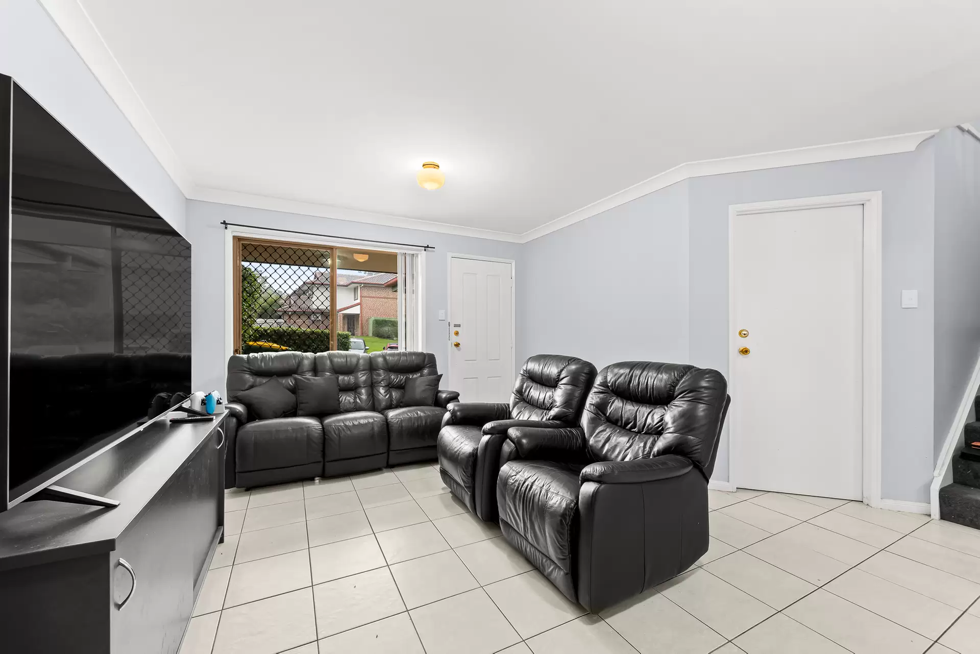 86/17 Marlow Street, Woodridge For Sale by Aurora Property - image 1