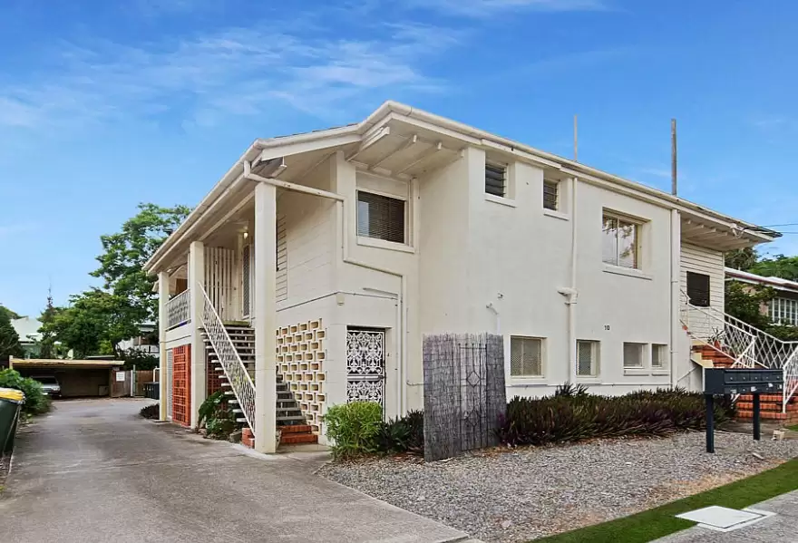 4/10 Pear Street, Greenslopes For Lease by Aurora Property