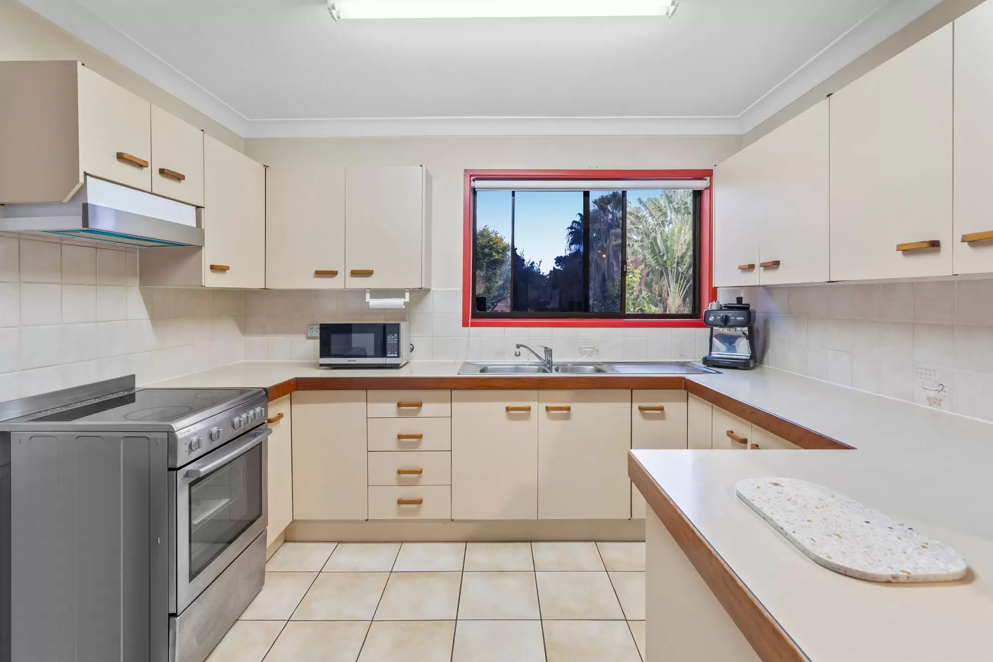 45/93-95 Barbaralla Drive, Springwood Auction by Aurora Property - image 4