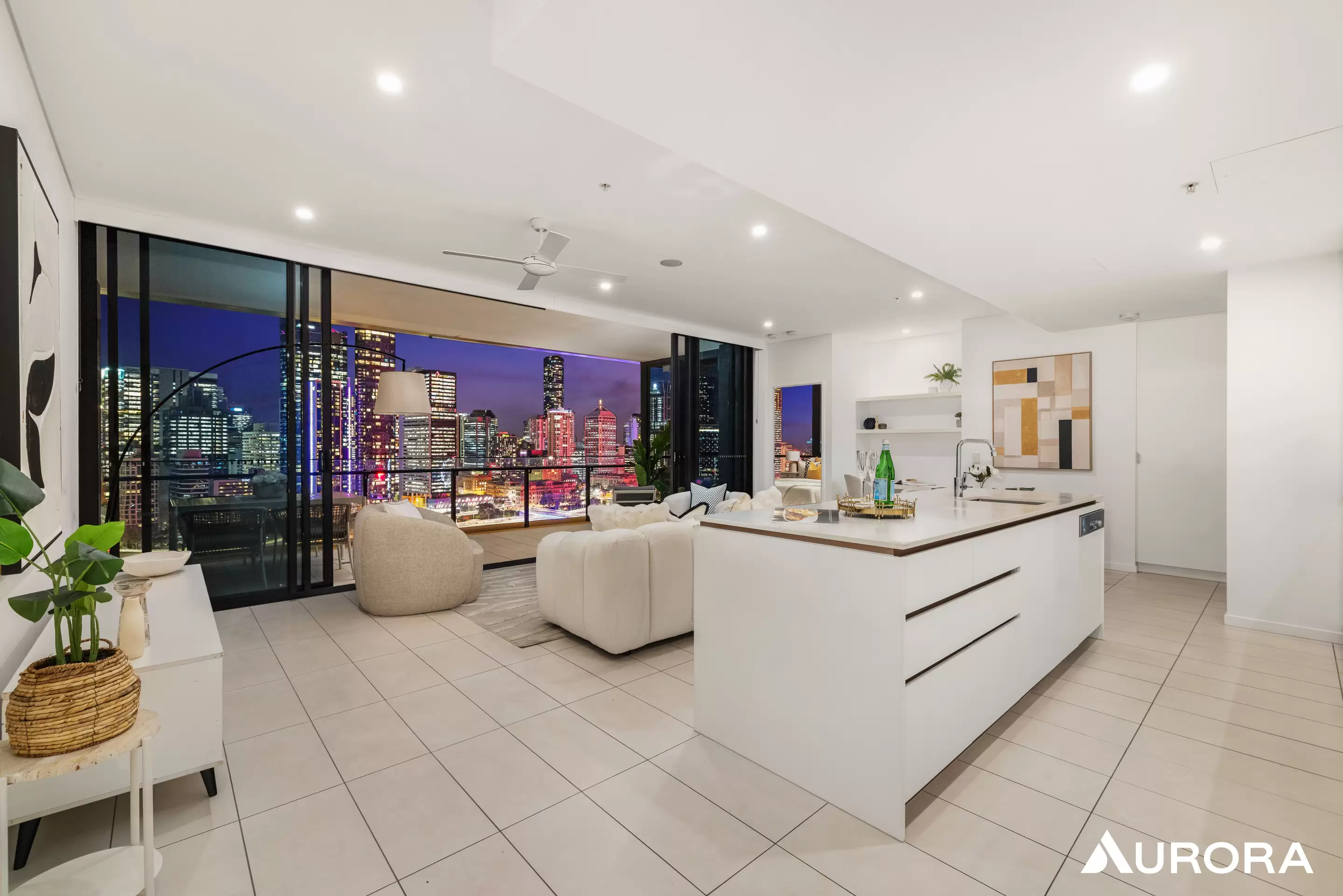 2405/19 Hope Street, South Brisbane Auction by Aurora Property - image 5