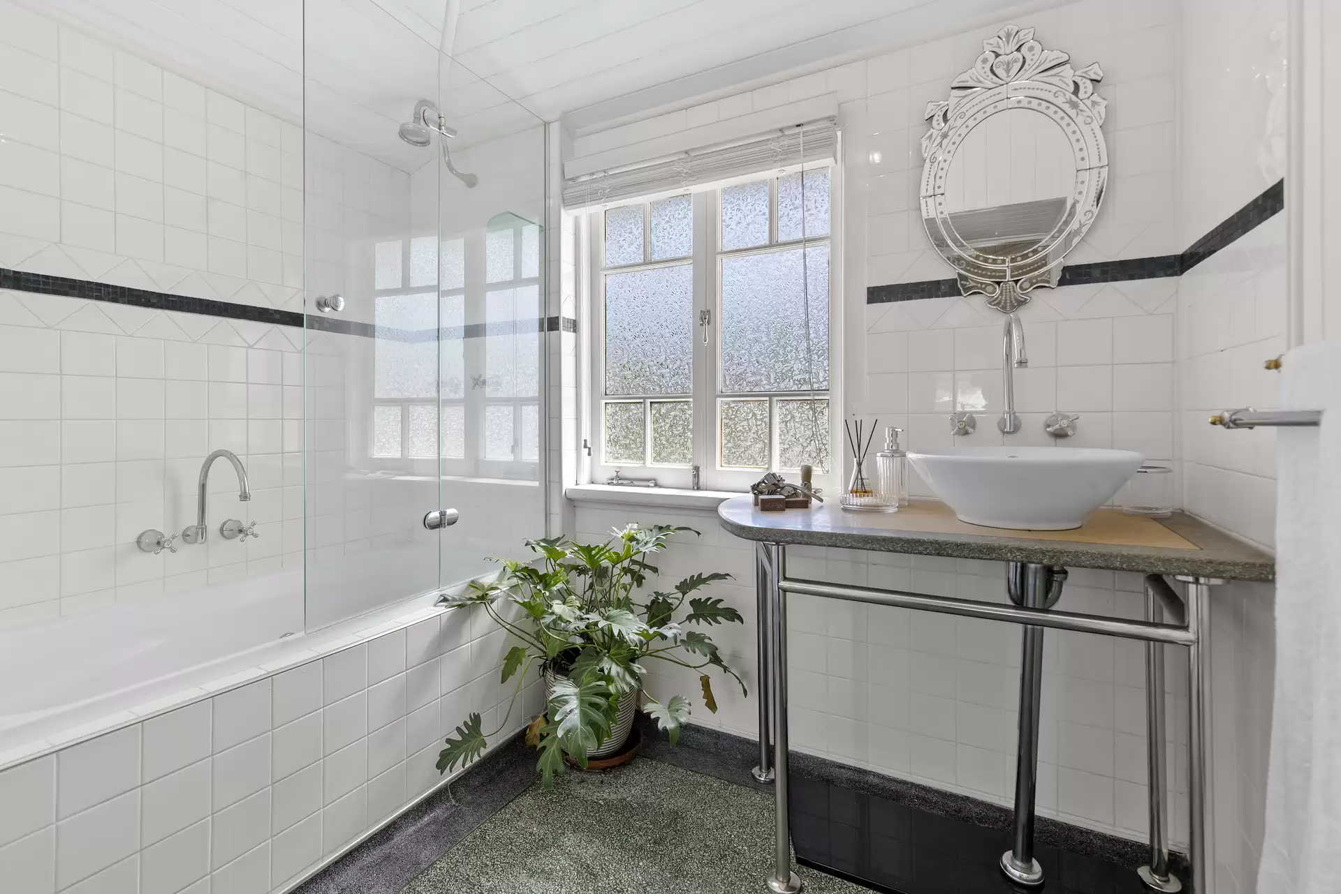 109 Peary Street, Northgate For Sale by Aurora Property - image 1
