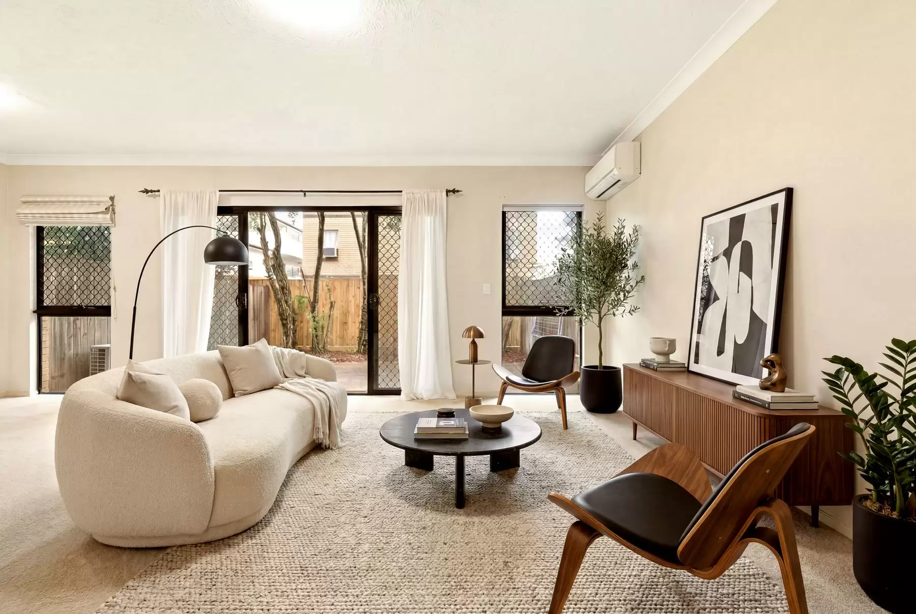 5/84 Kent Street, Hamilton For Sale by Aurora Property - image 1