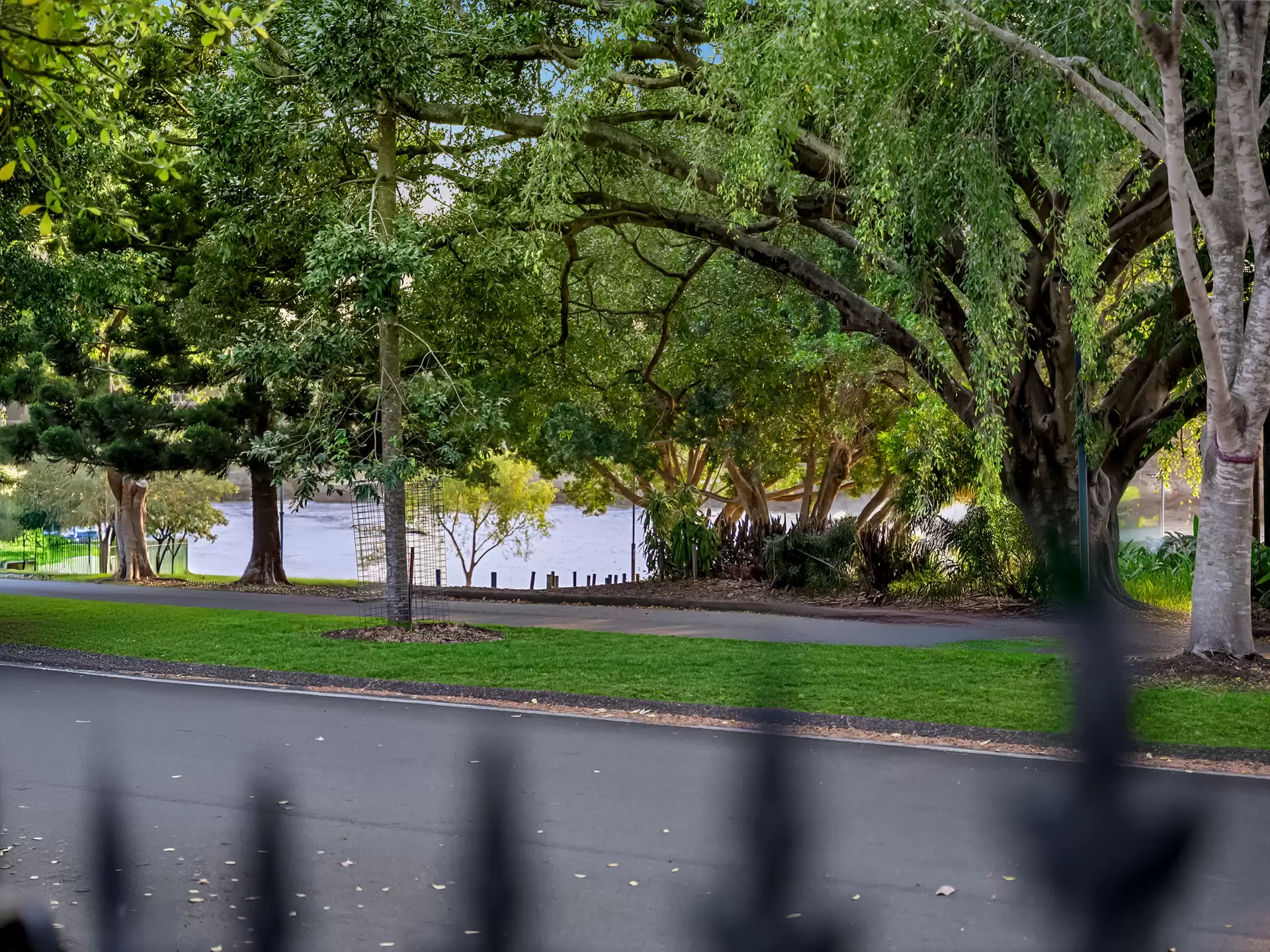 59 Hill End Terrace, West End For Sale by Aurora Property - image 1