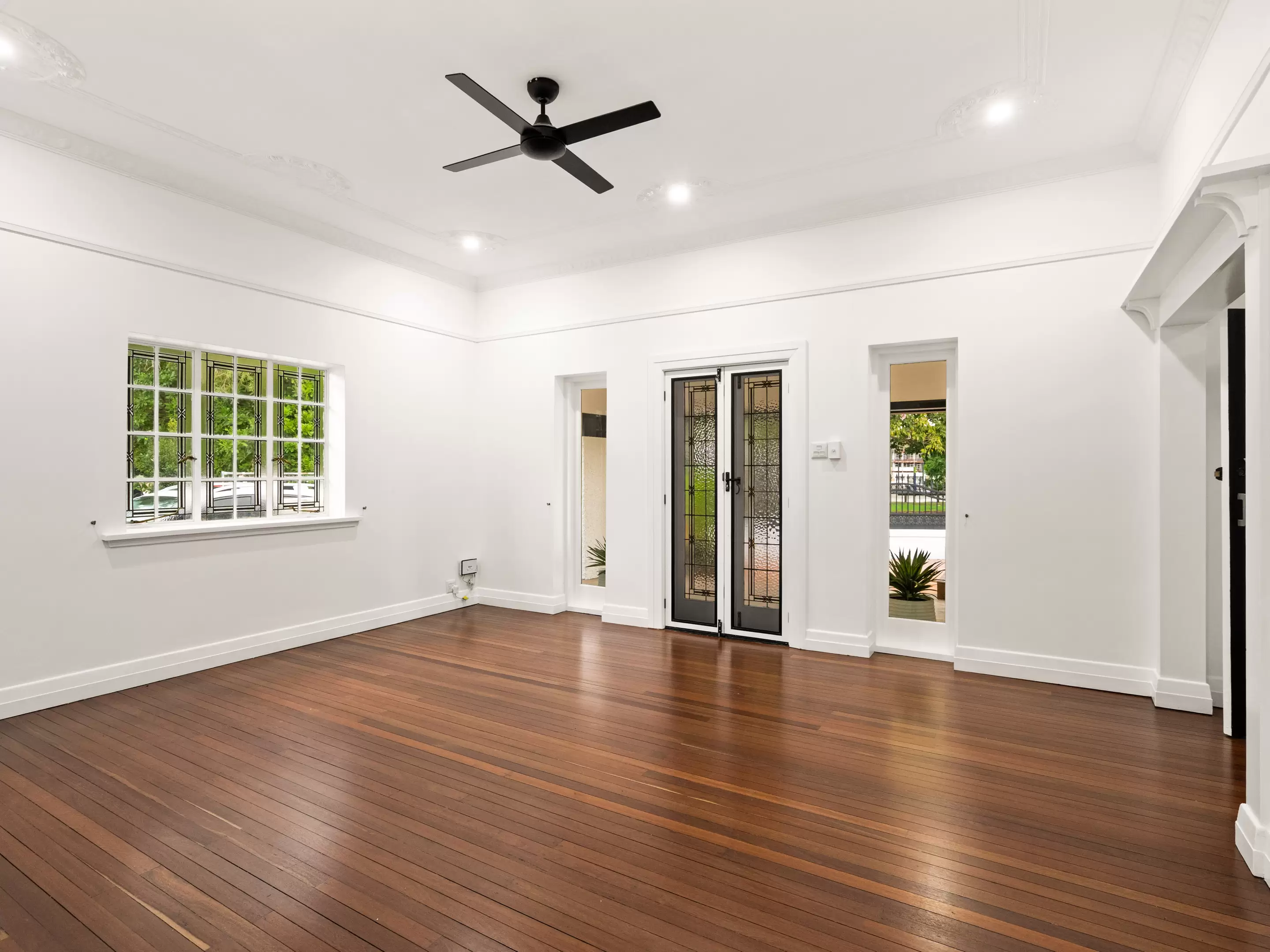 59 Hill End Terrace, West End For Sale by Aurora Property - image 8